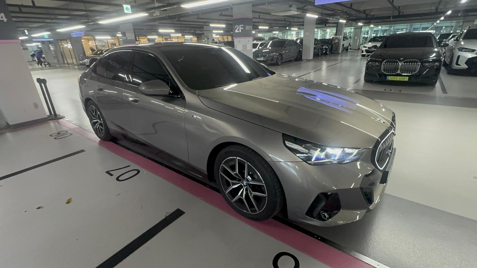 BMW 520i M KIT بلاك أديشن