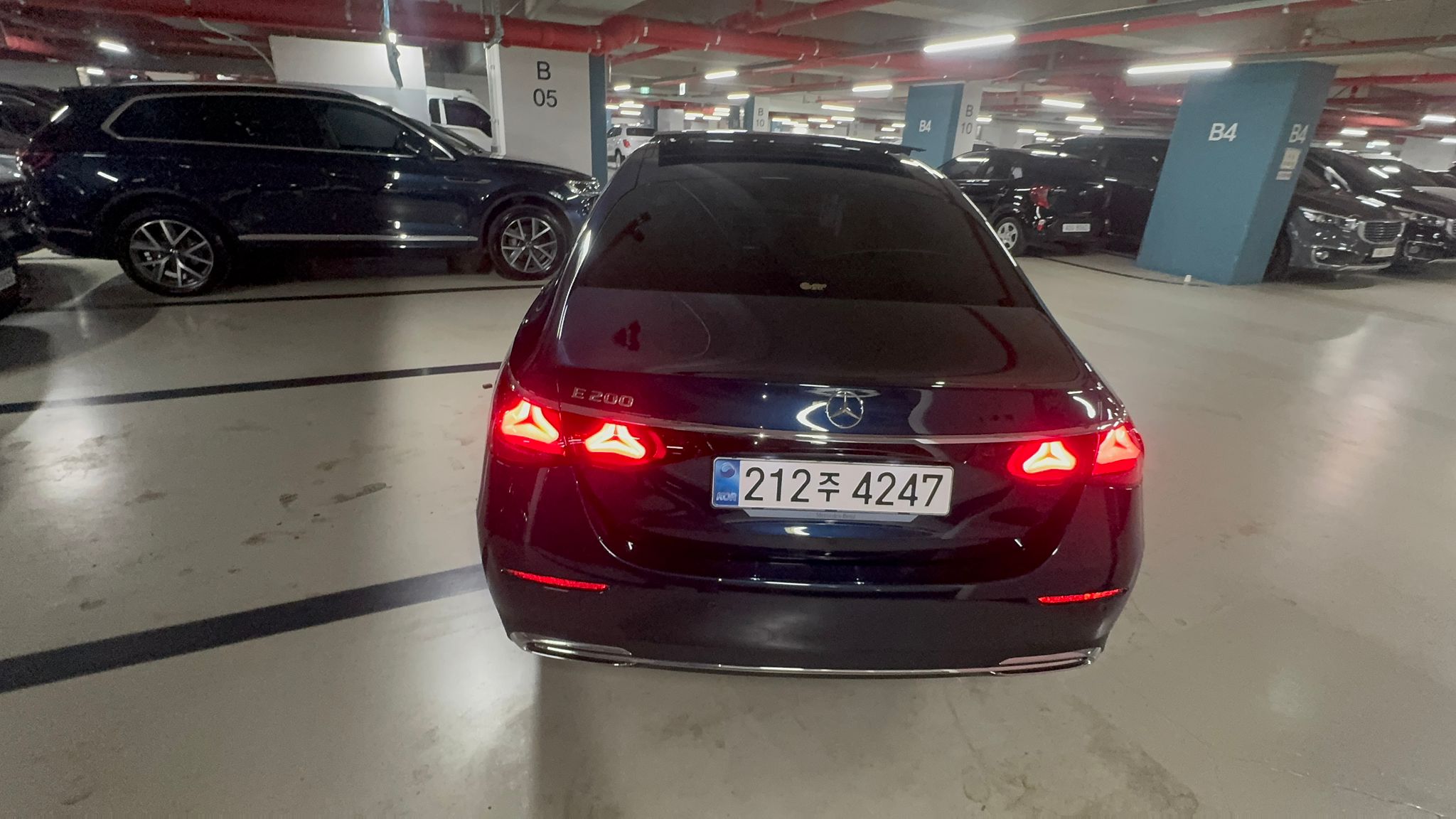 E200