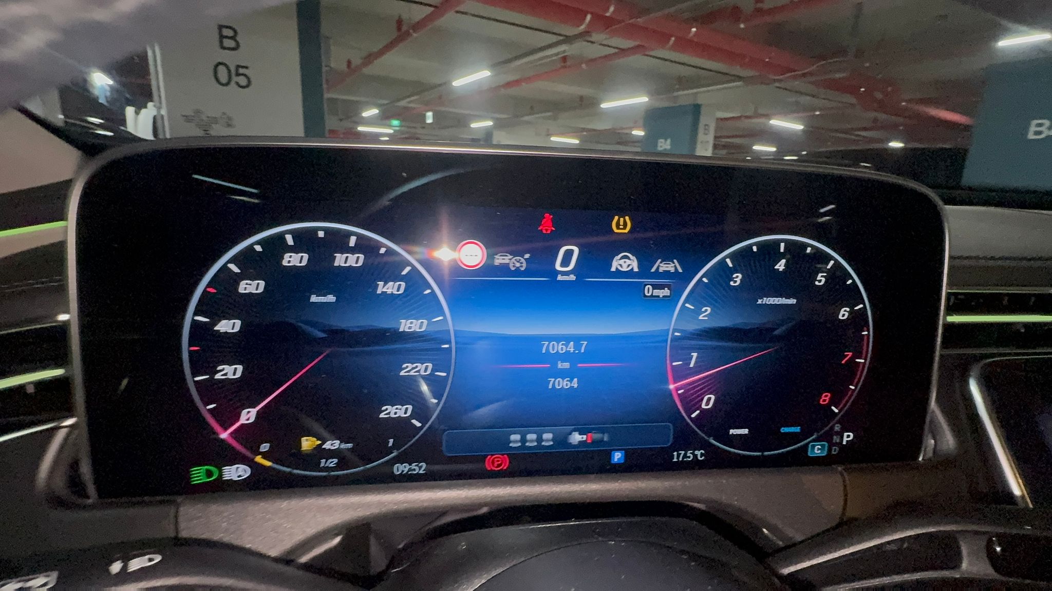 E200
