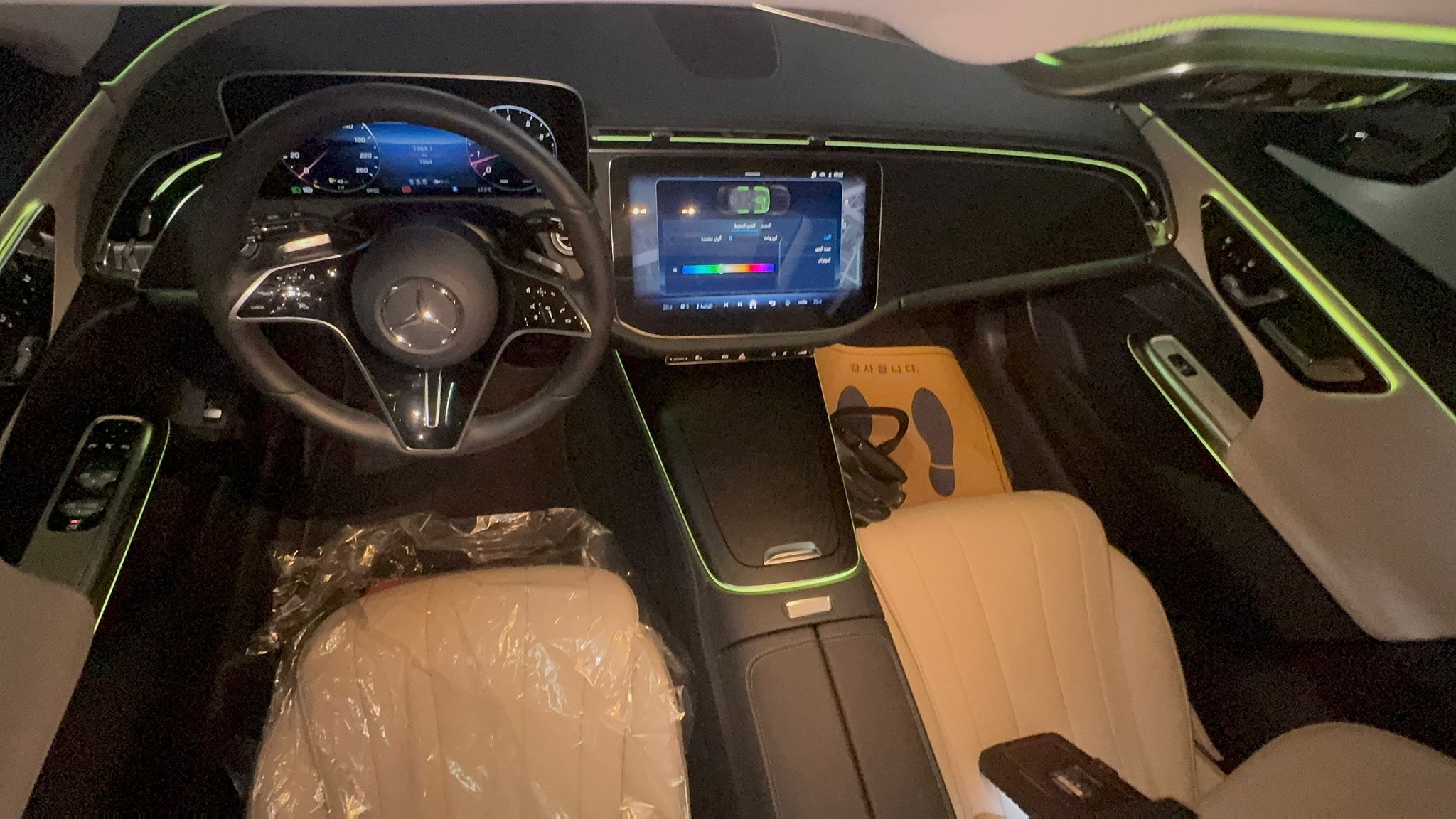 E200