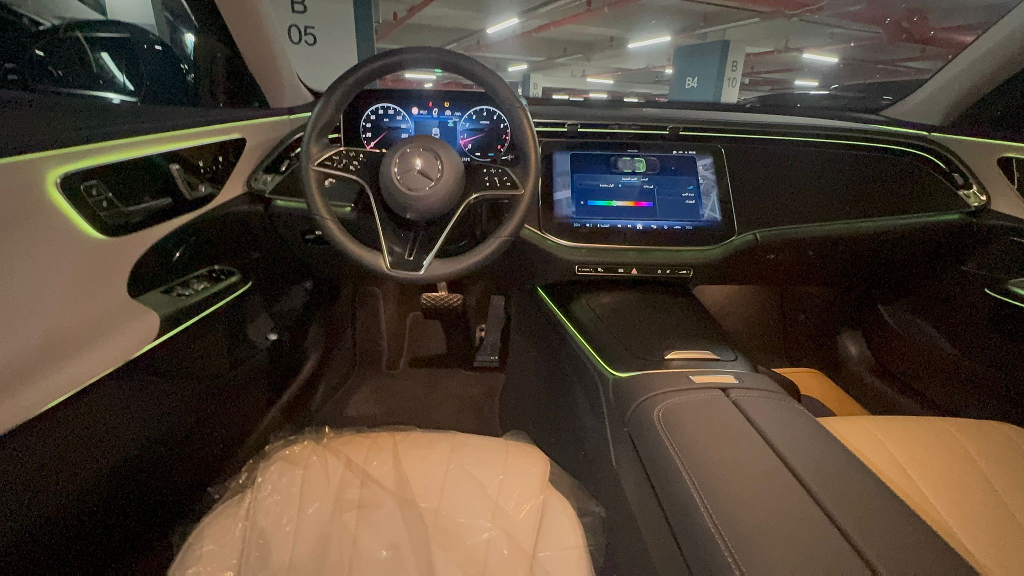 E200
