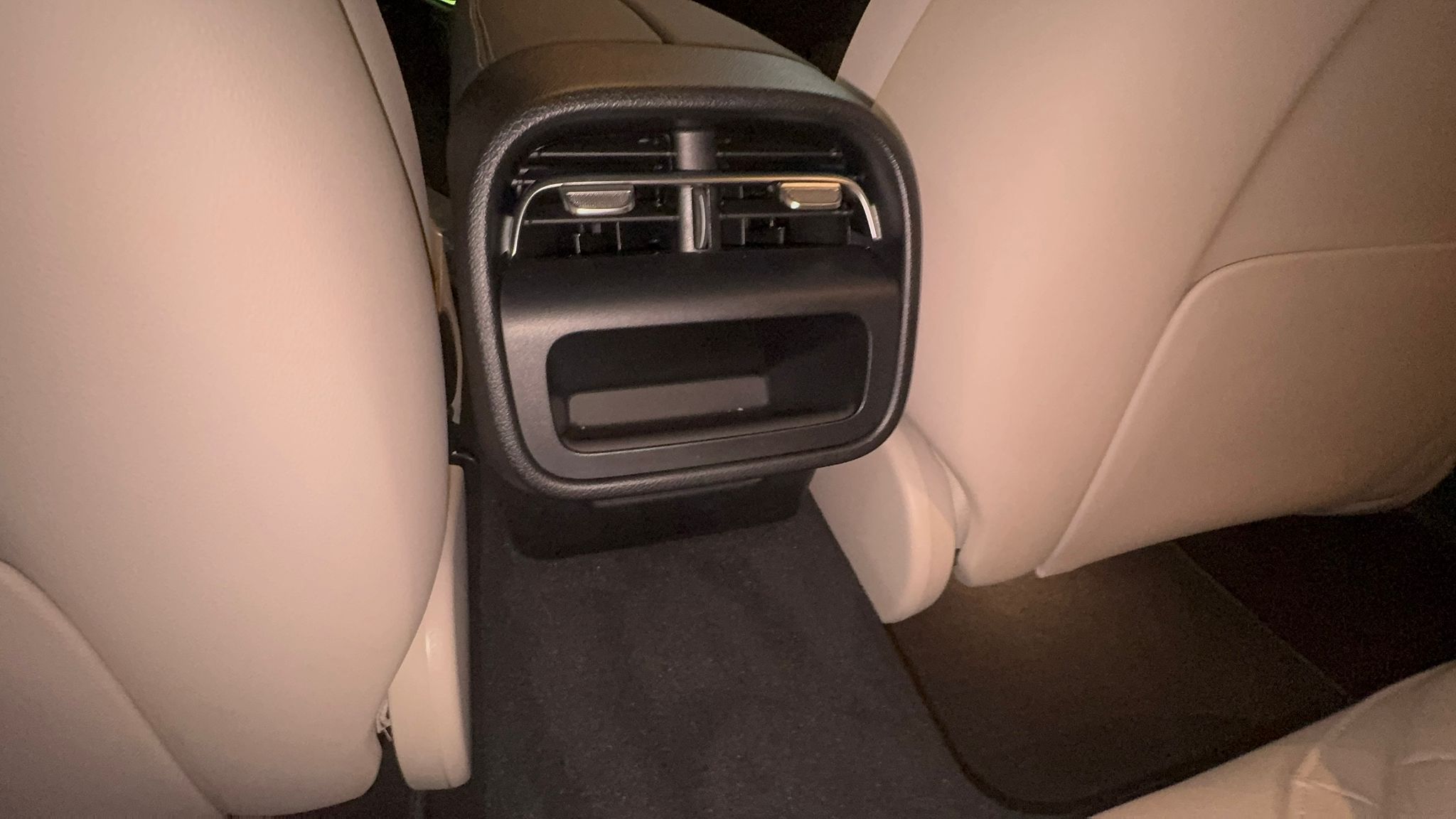 E200