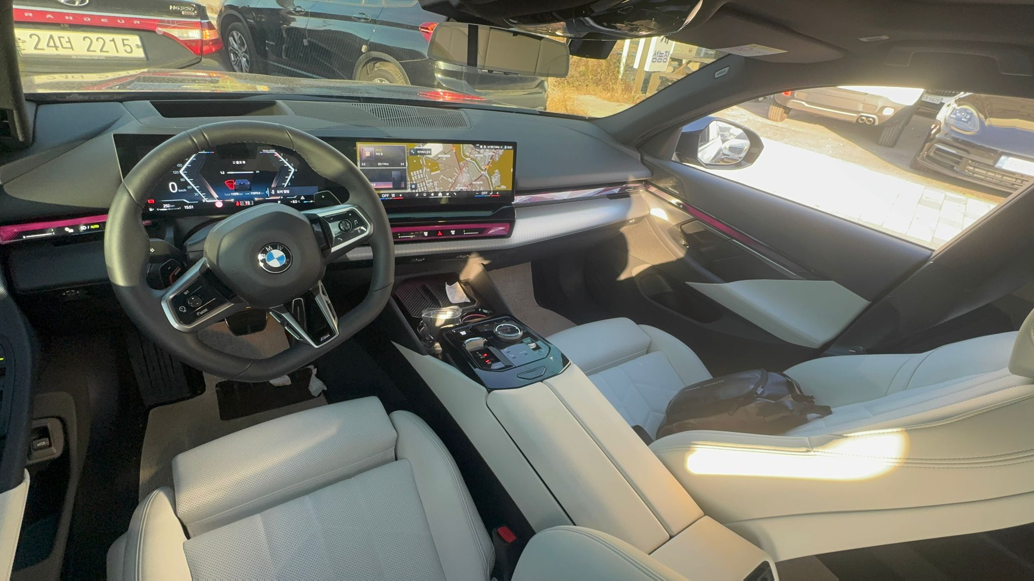   520i M KIT بلاك أديشن