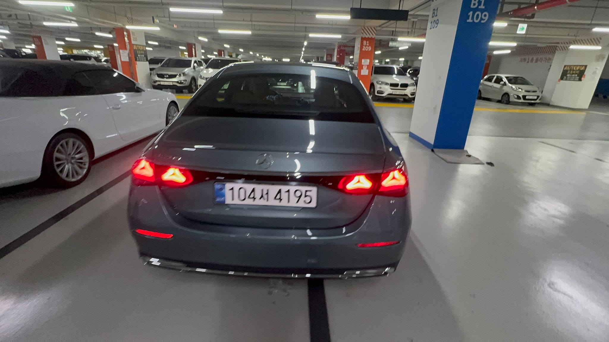 E200