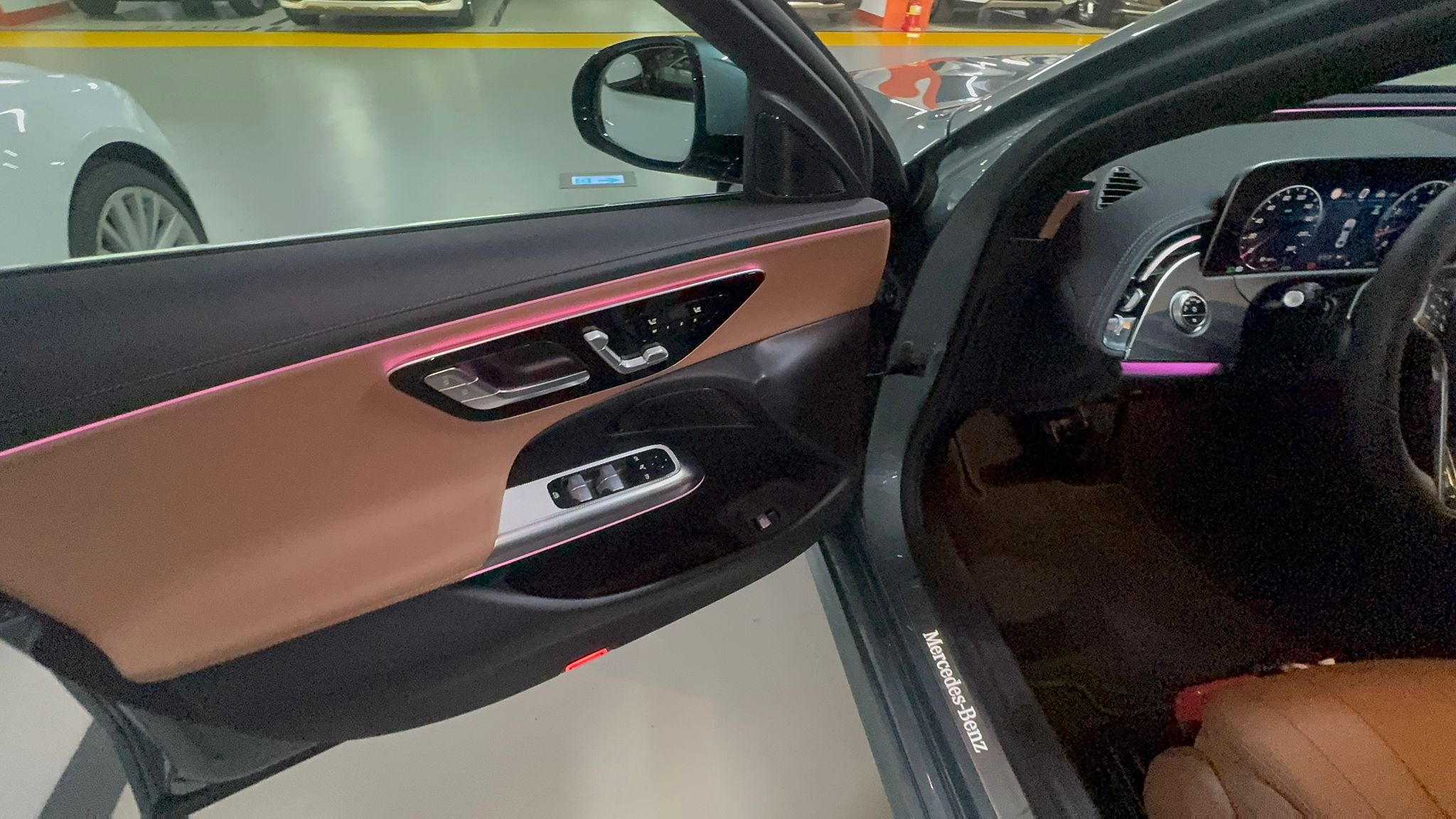 E200
