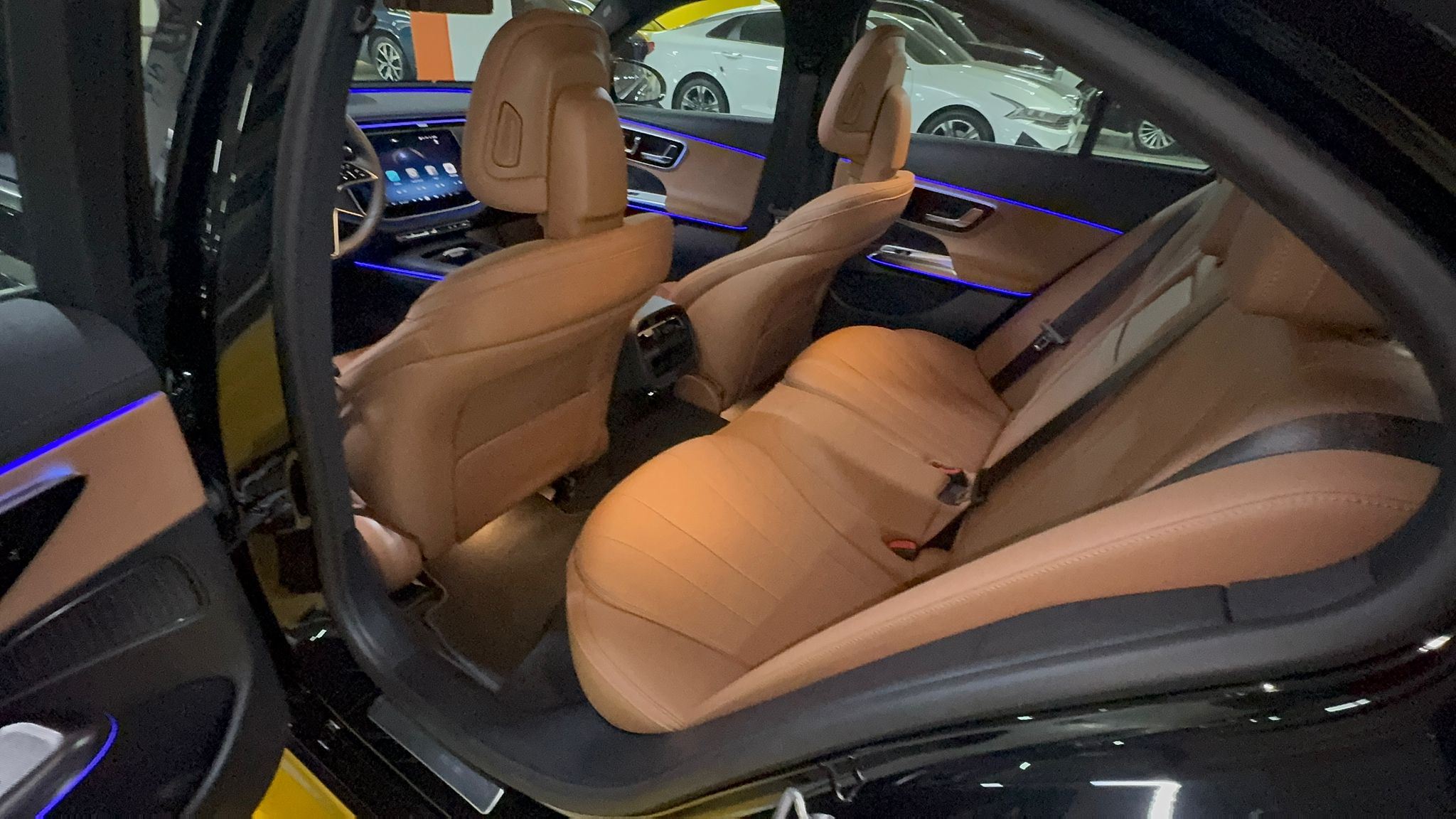 E200 