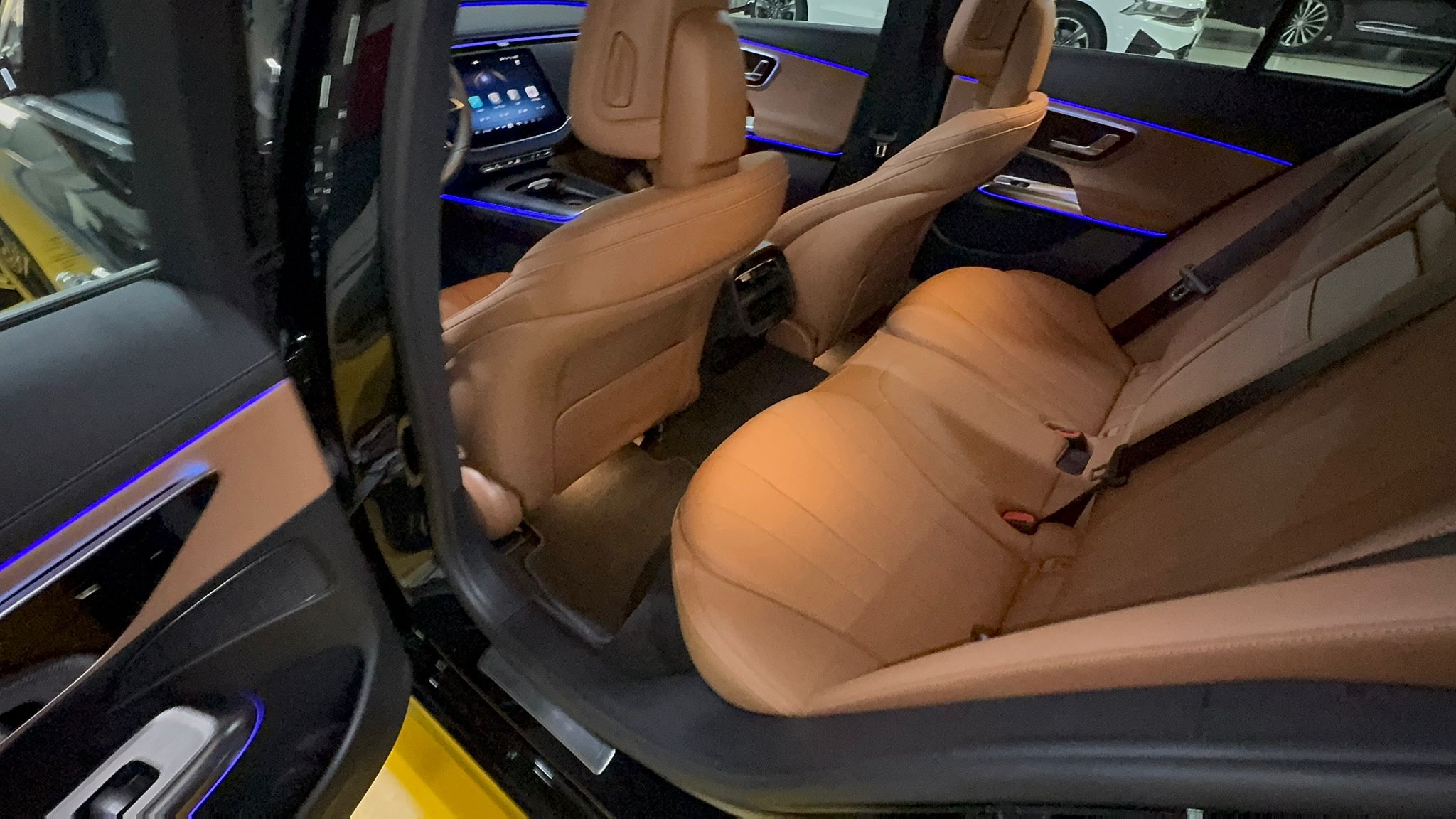 E200 