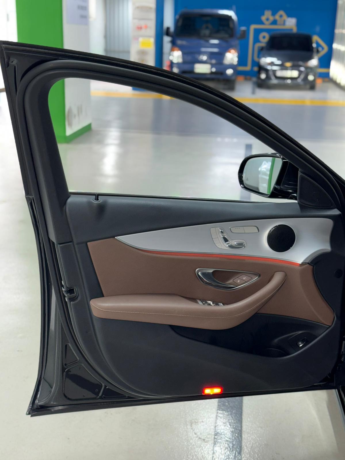 E250