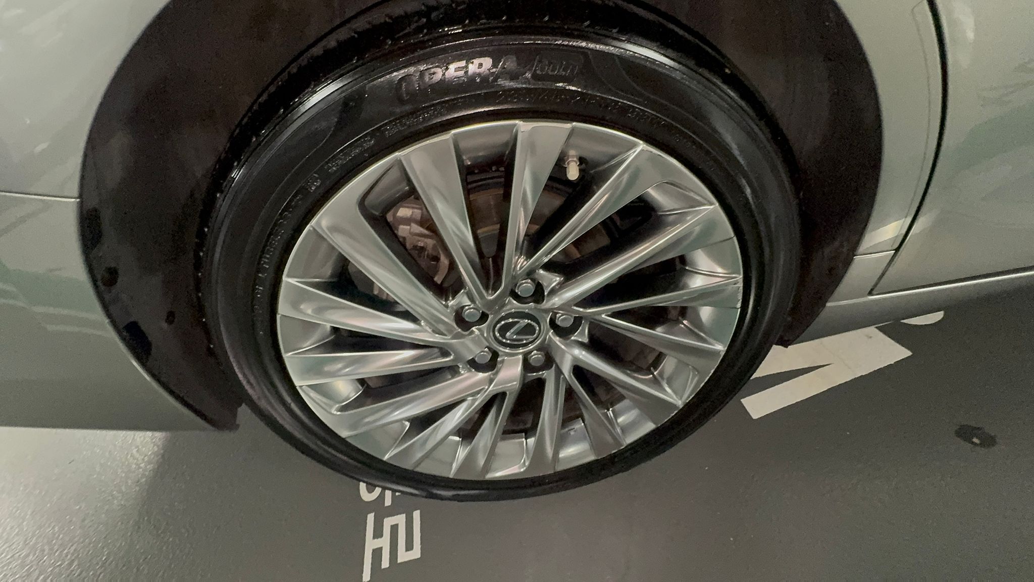 ES300 