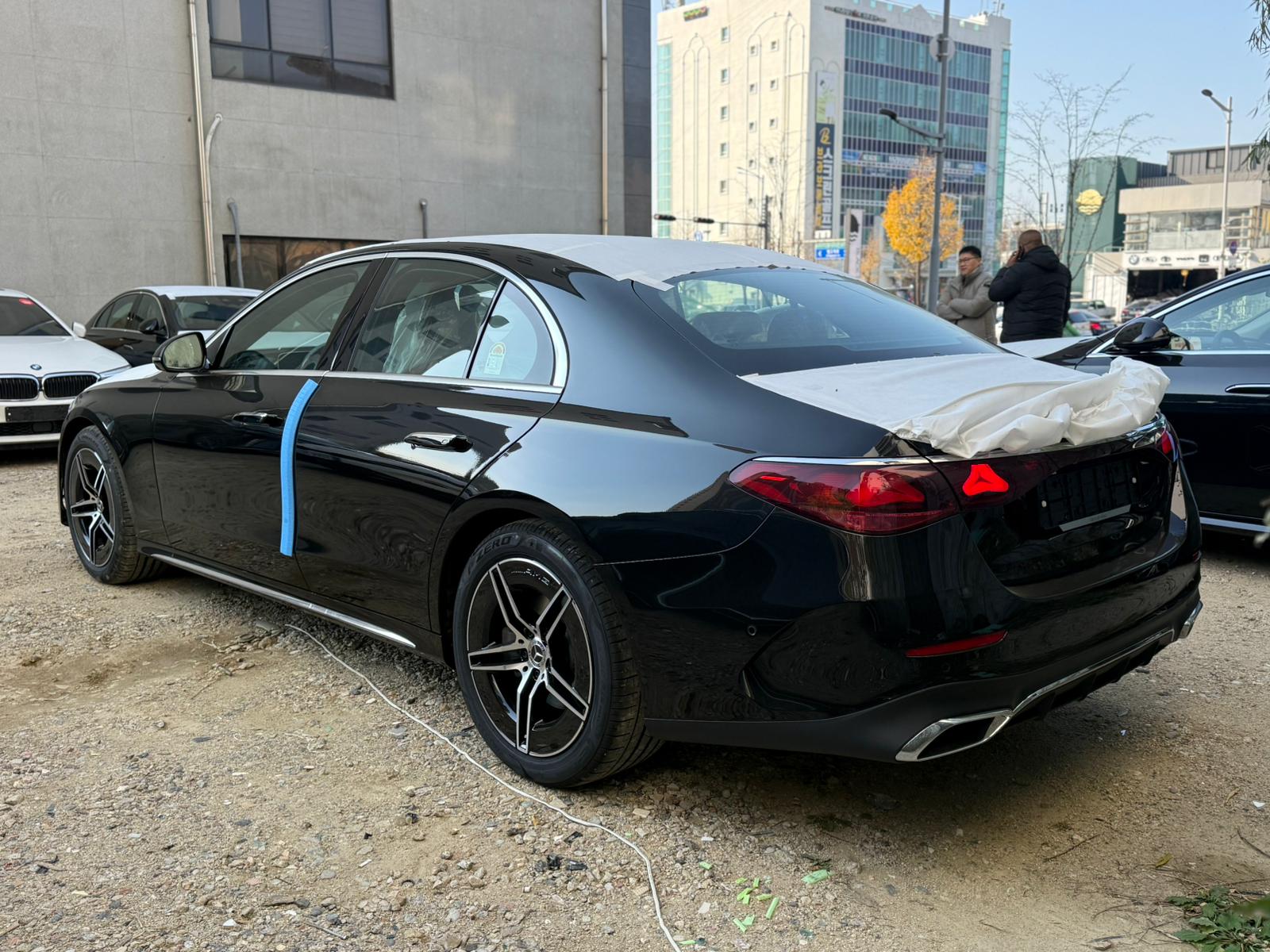 E300 AMG أصفار 