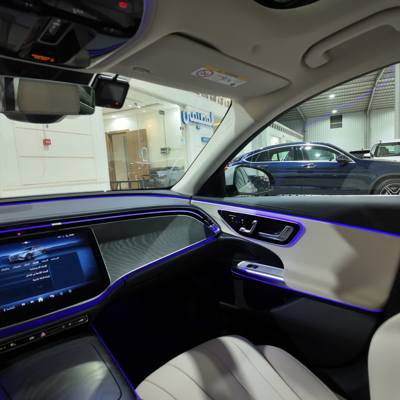 E200