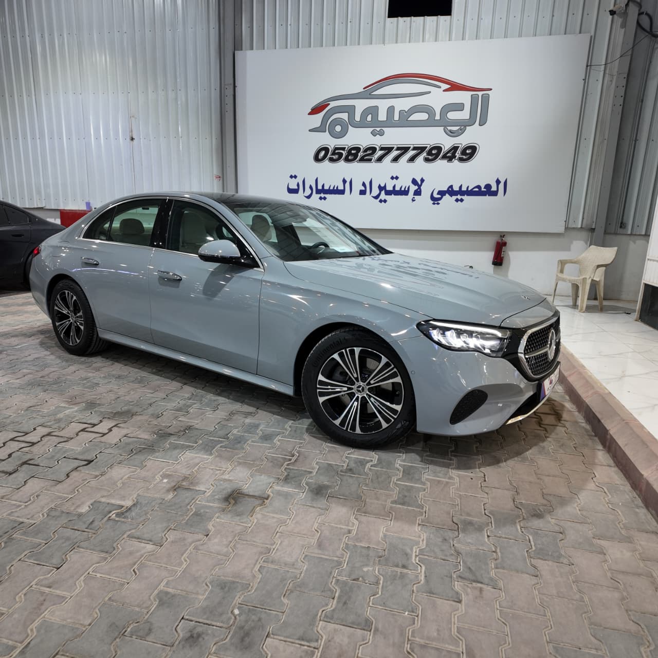 E200