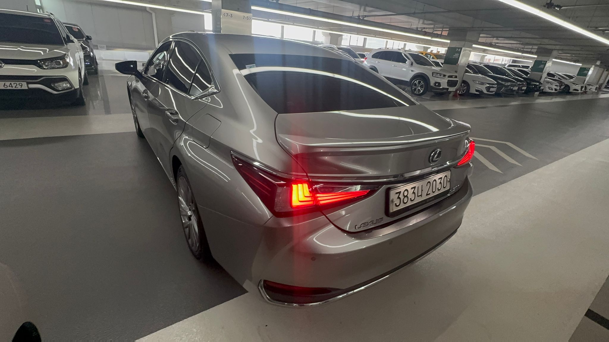 ES300