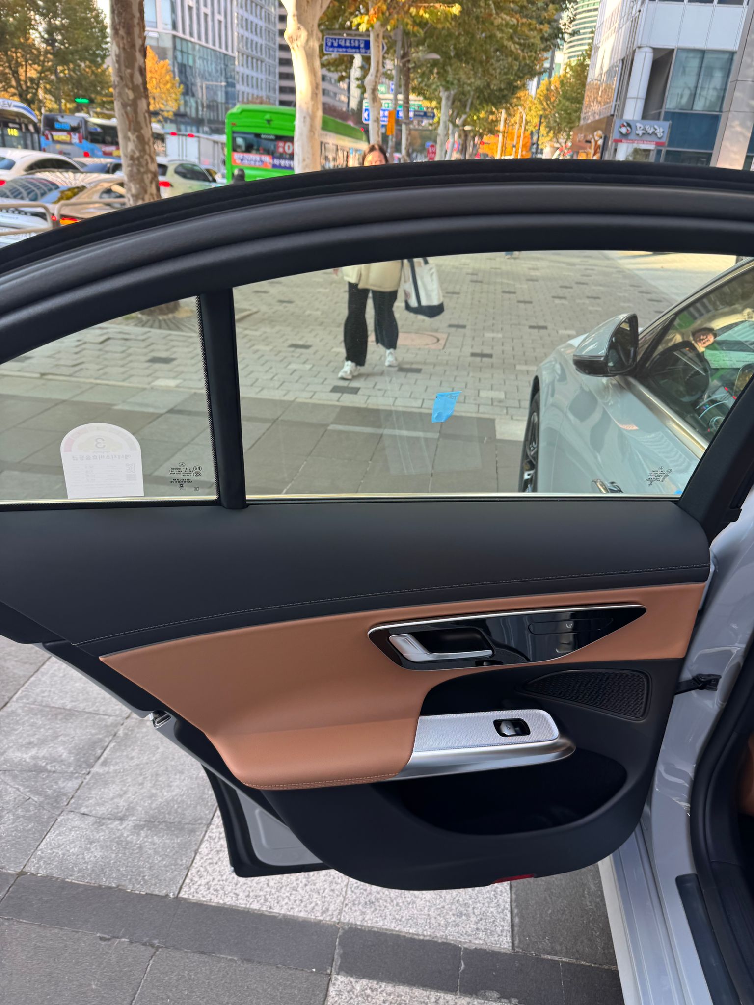 أصفاار  E200