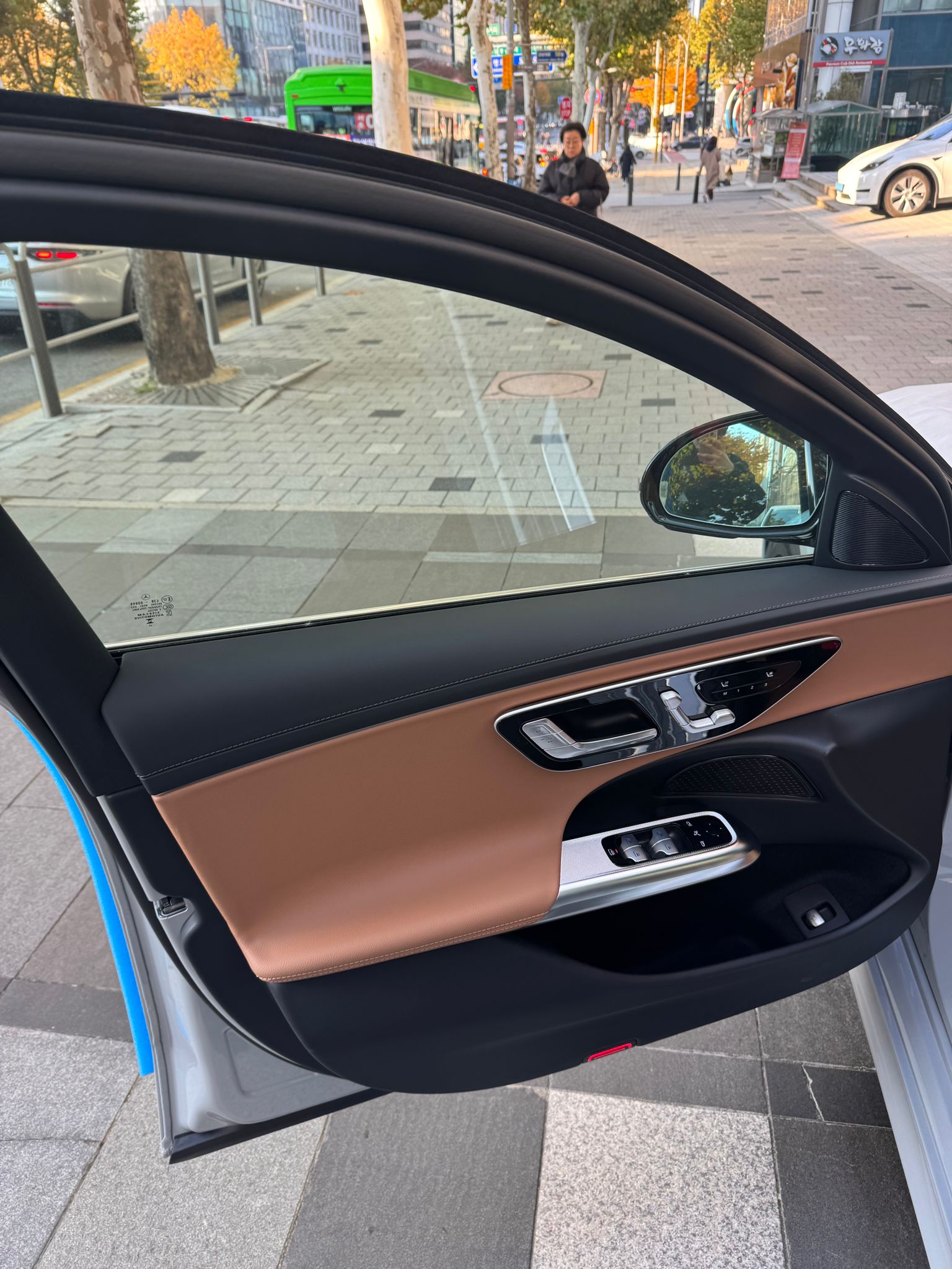أصفاار  E200