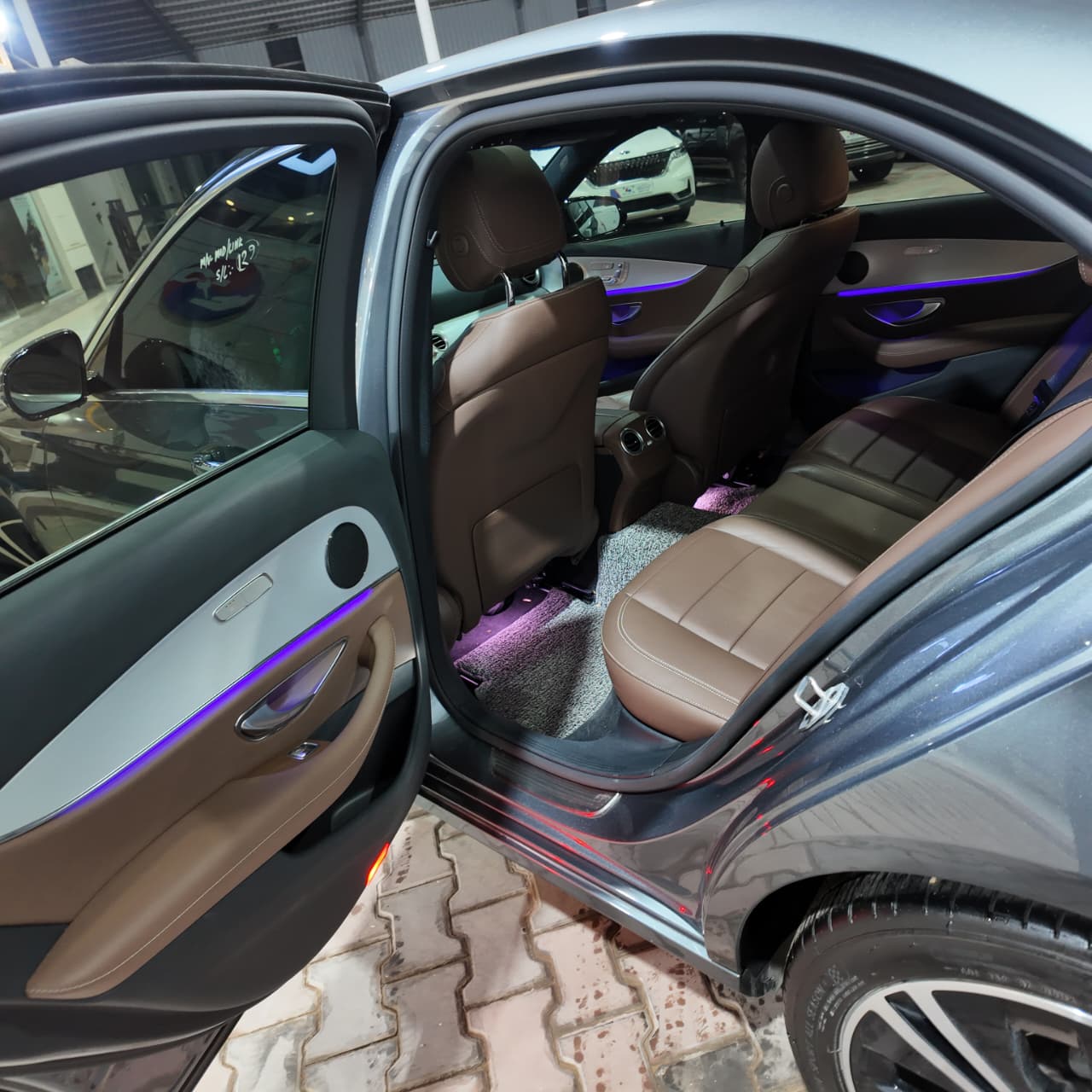 E250