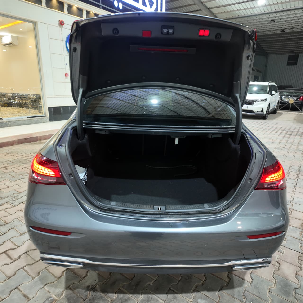 E250
