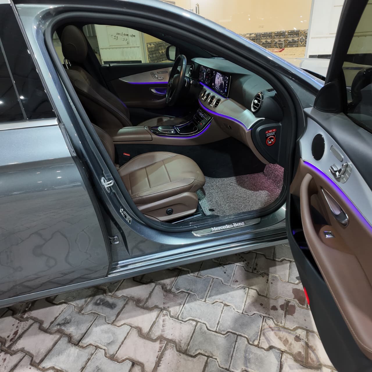 E250