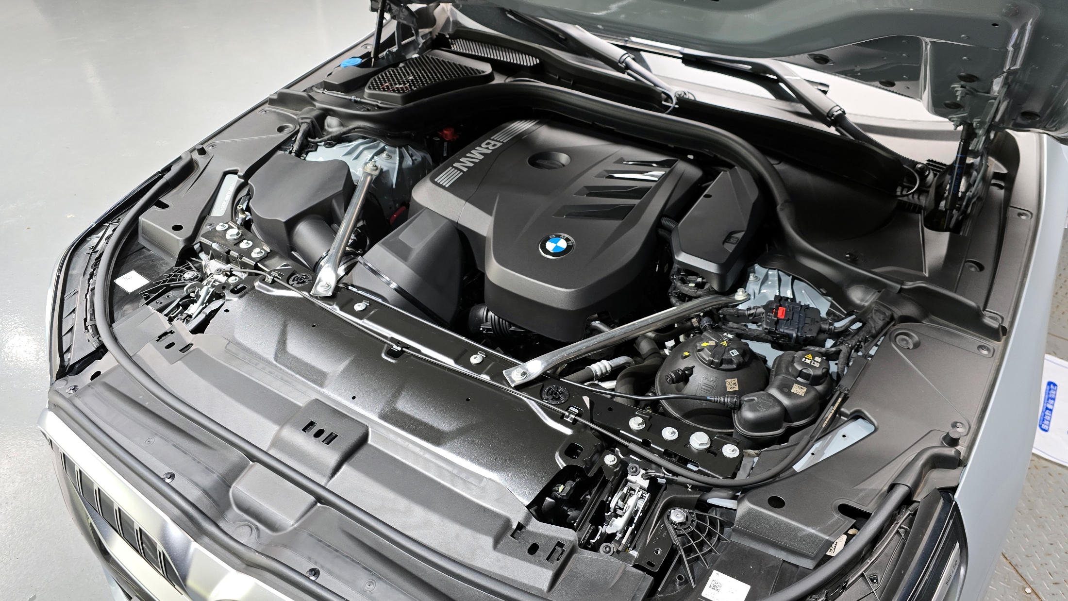 BMW 520i MKIT  
