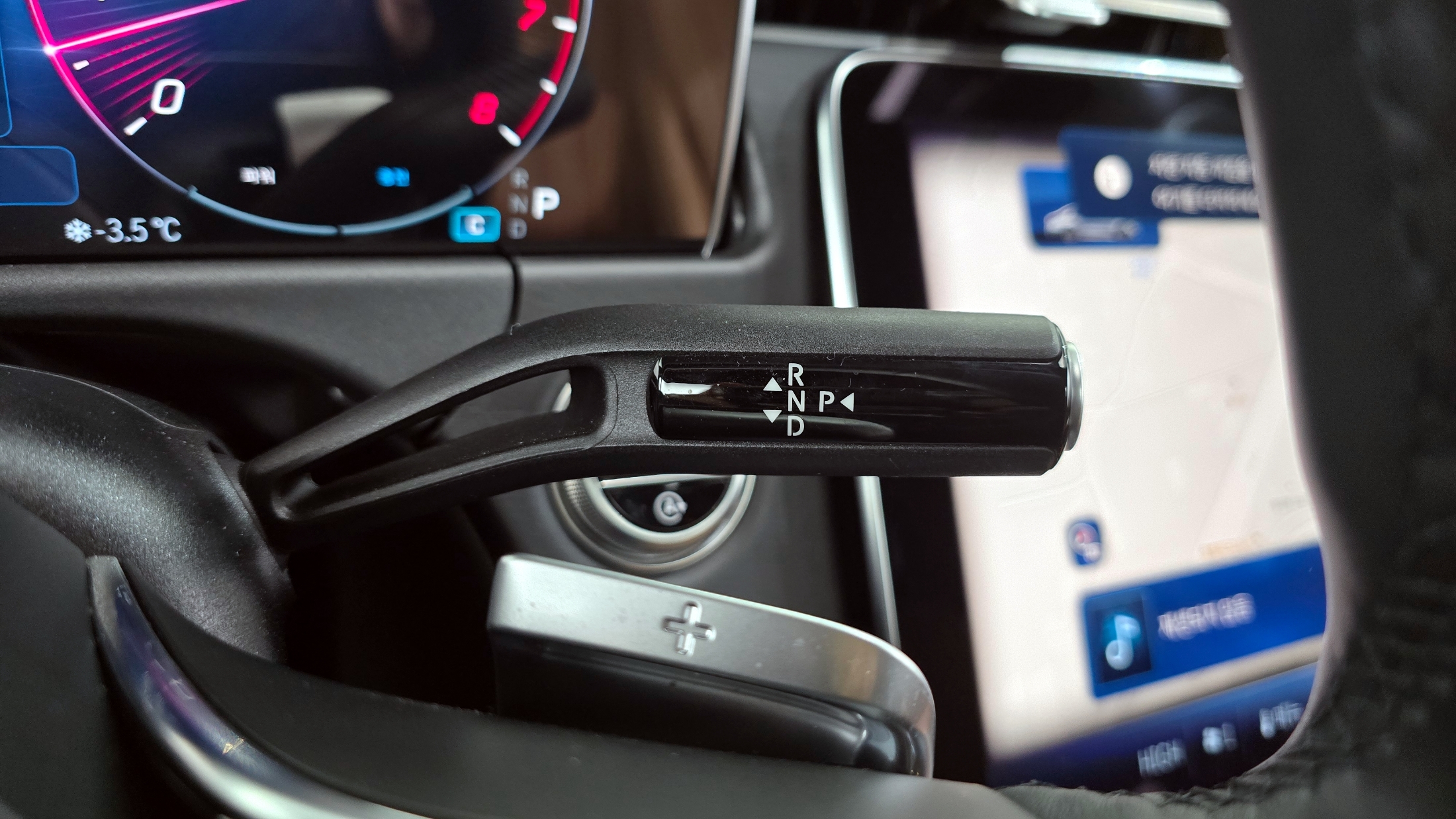 E200