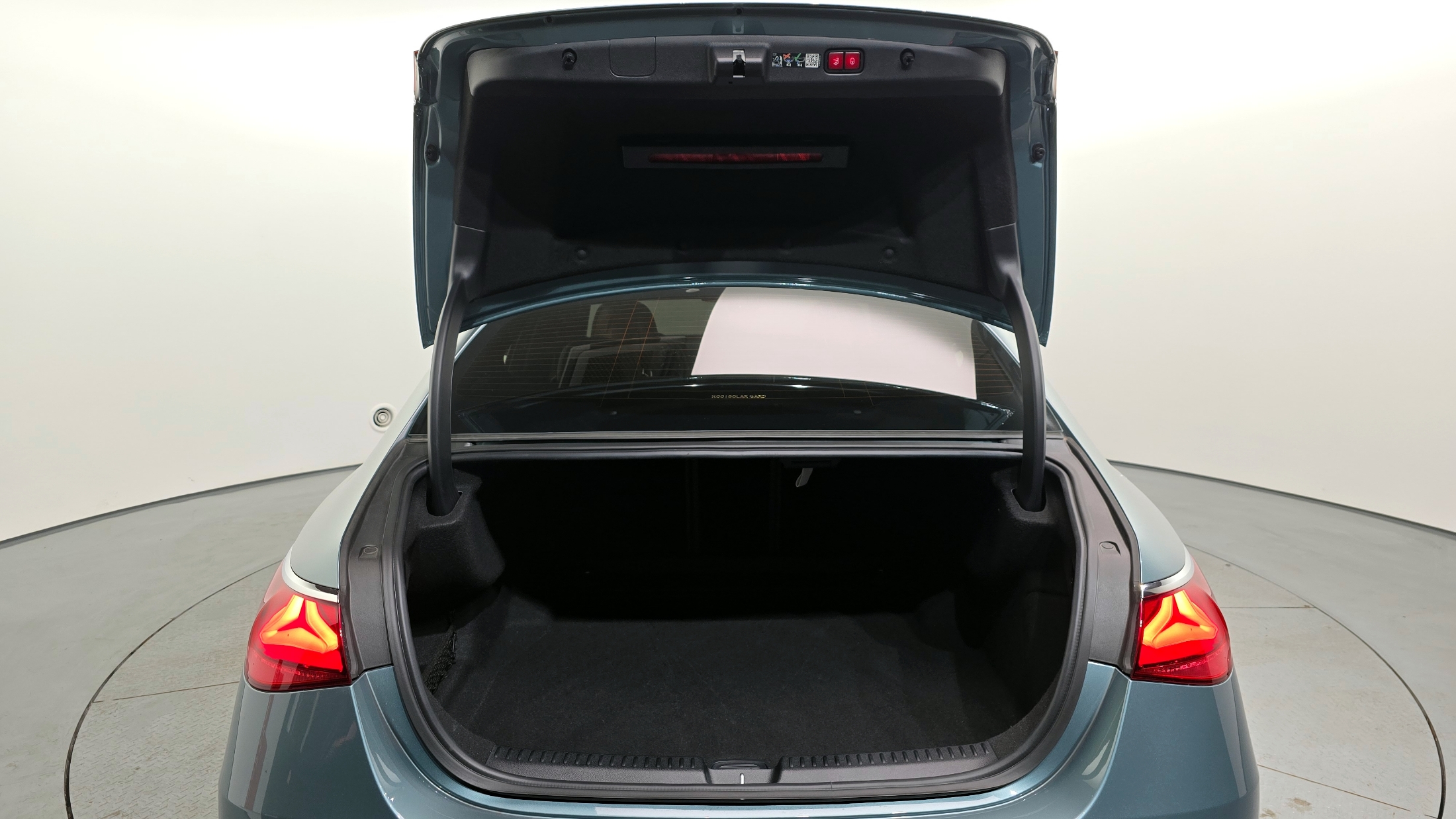 E200