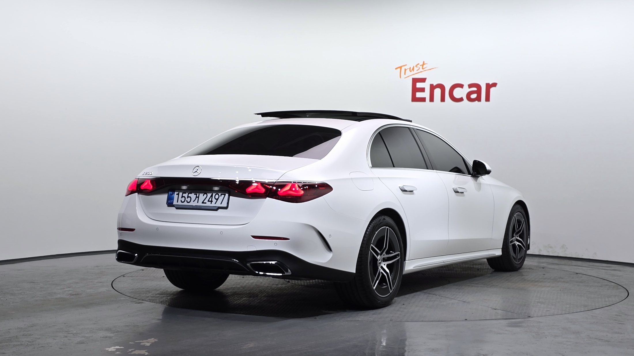 E200