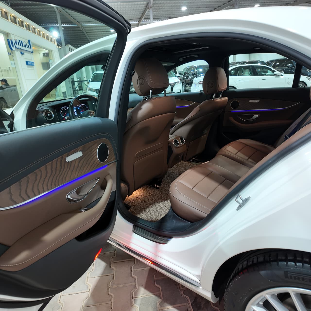 E250