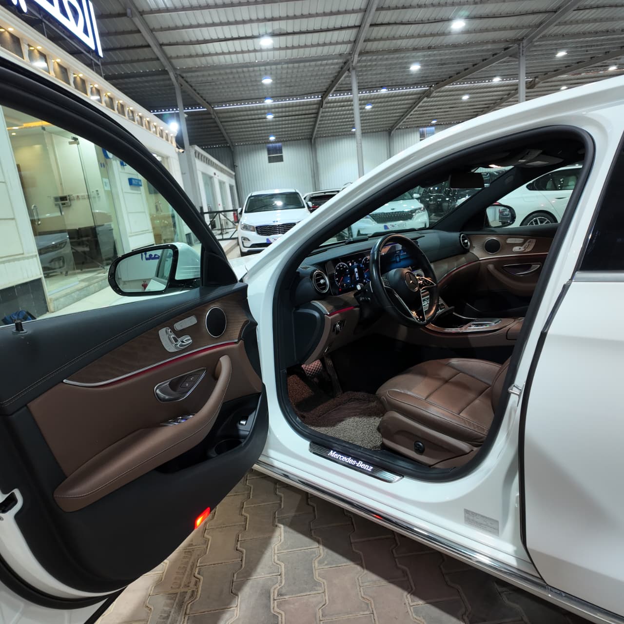 E250