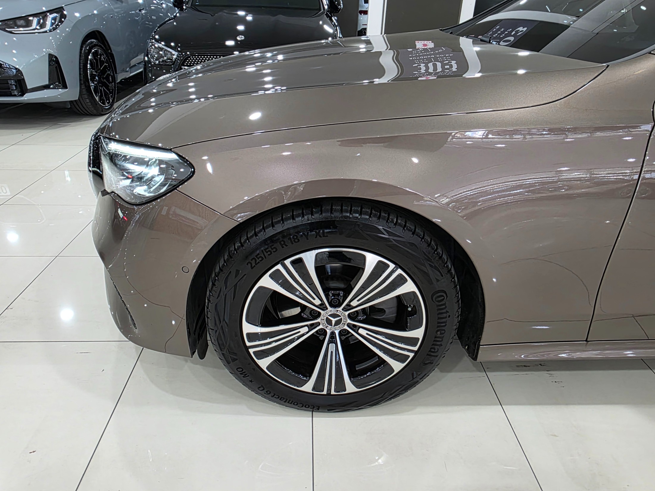 E200