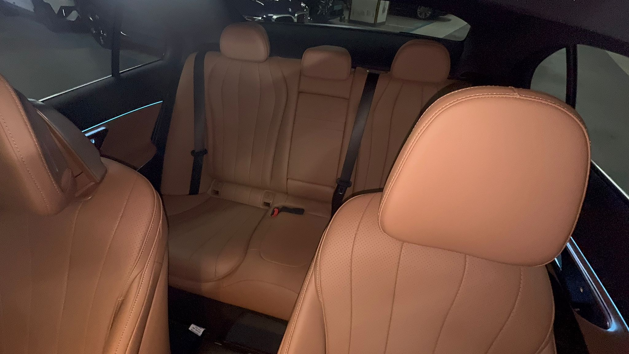 E200