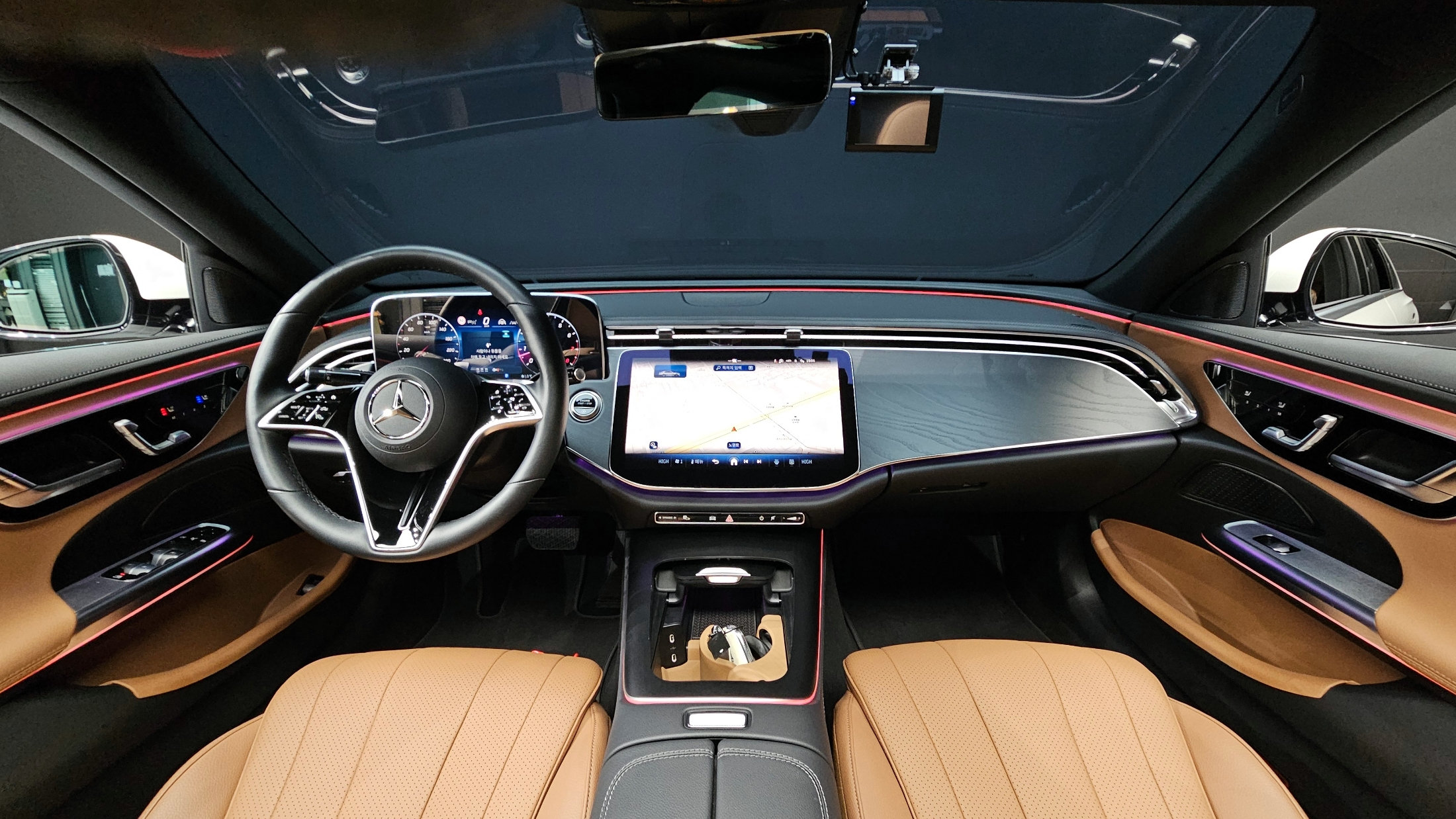 E200