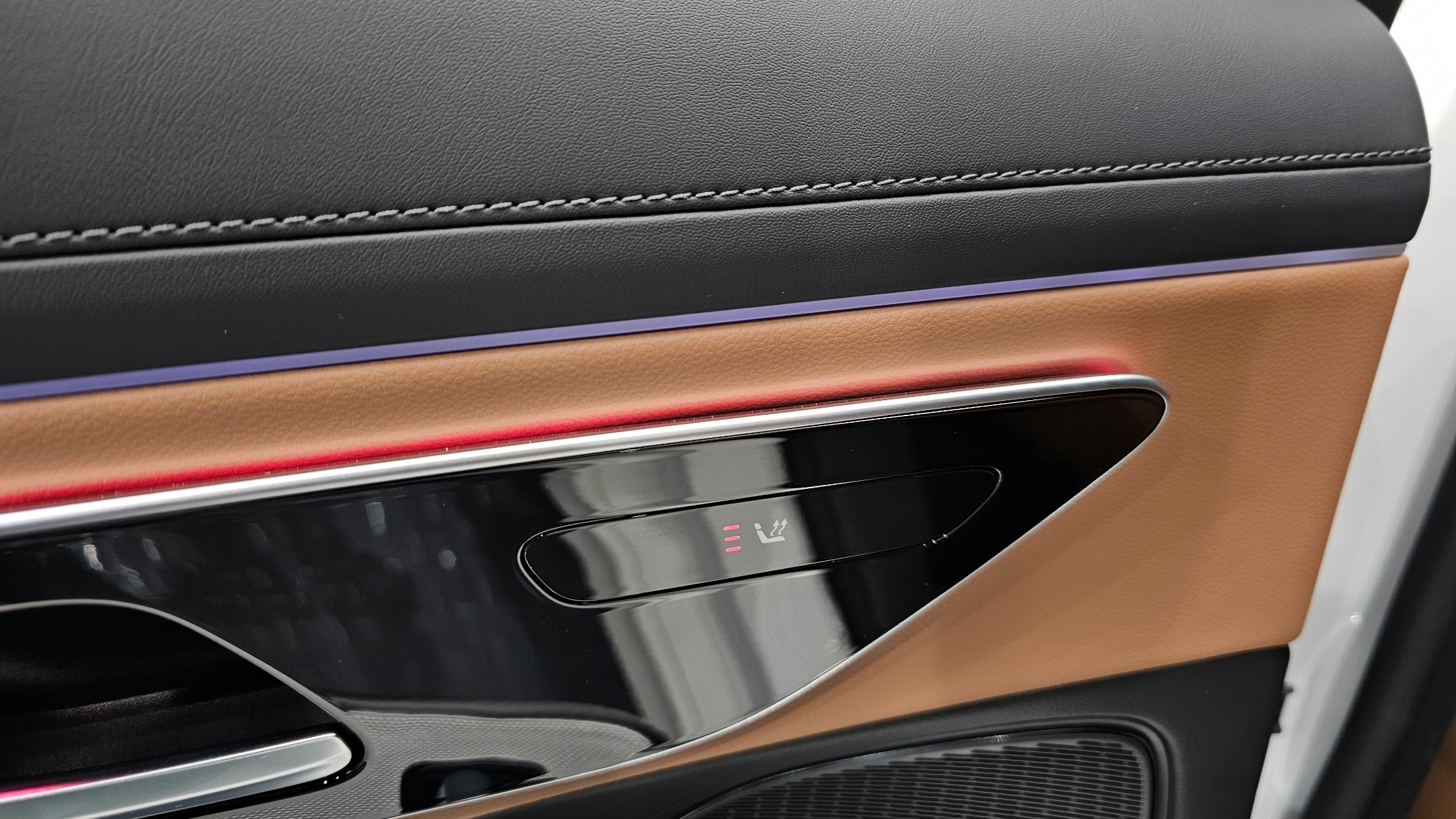 E200