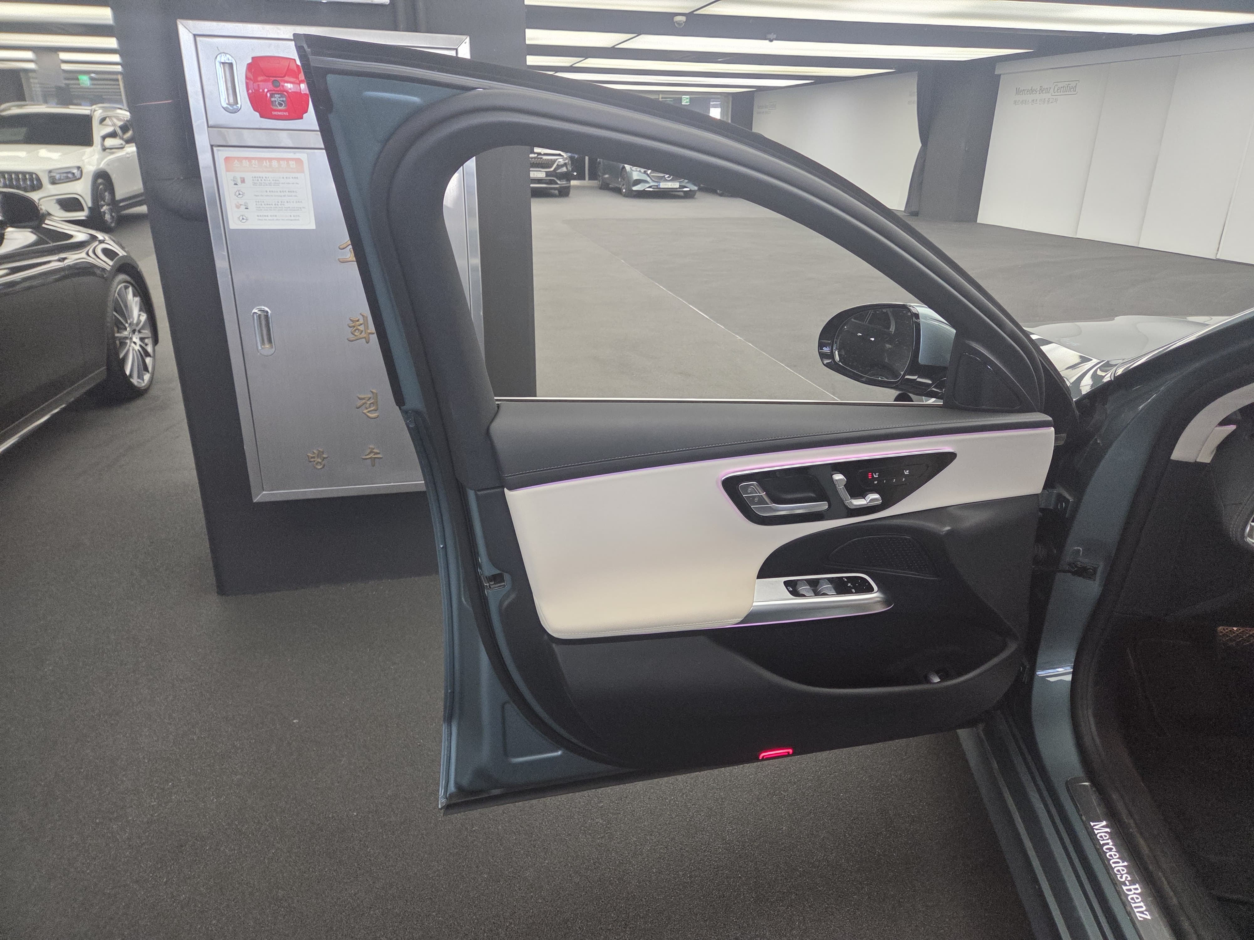 E200
