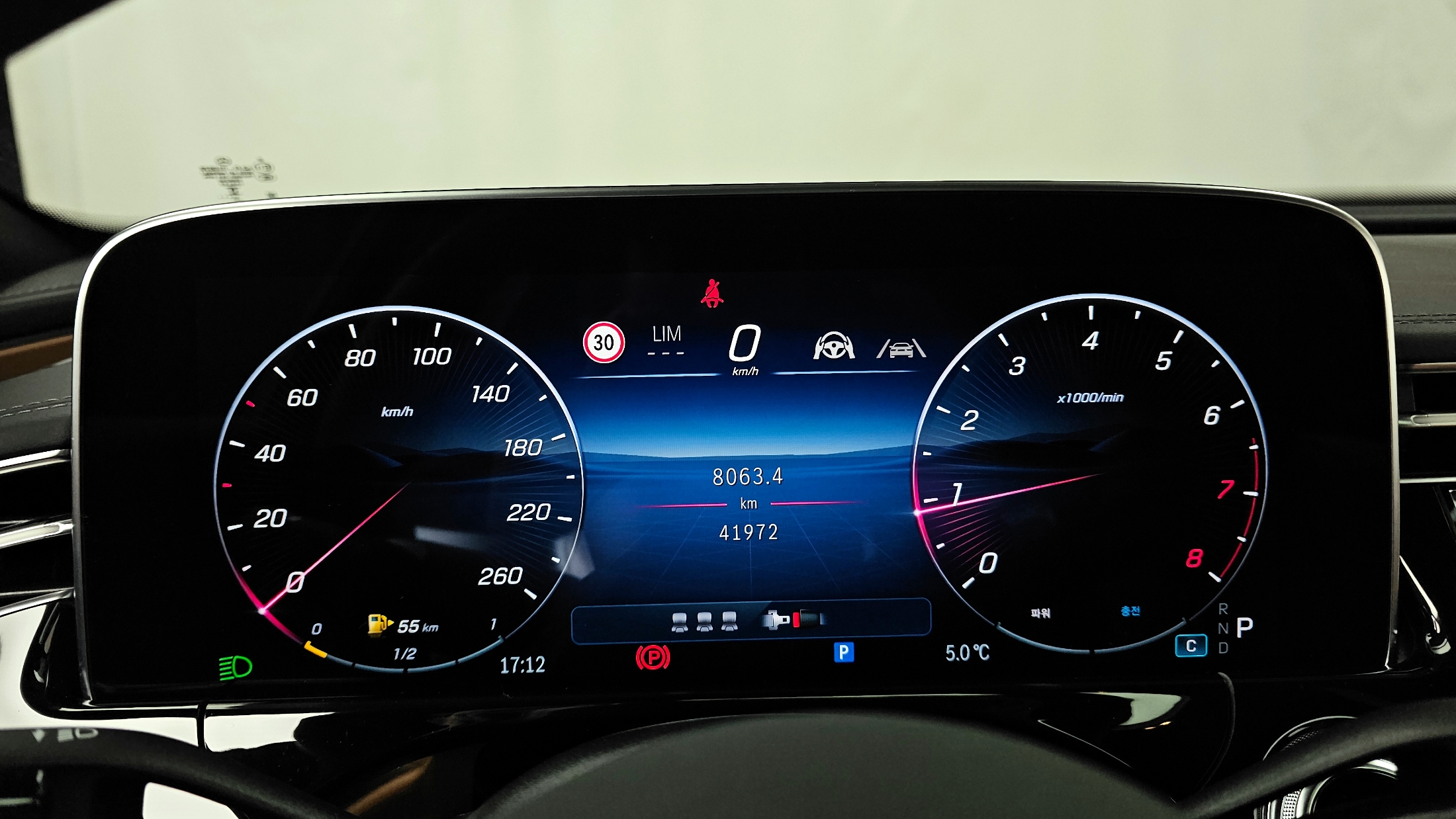 E300