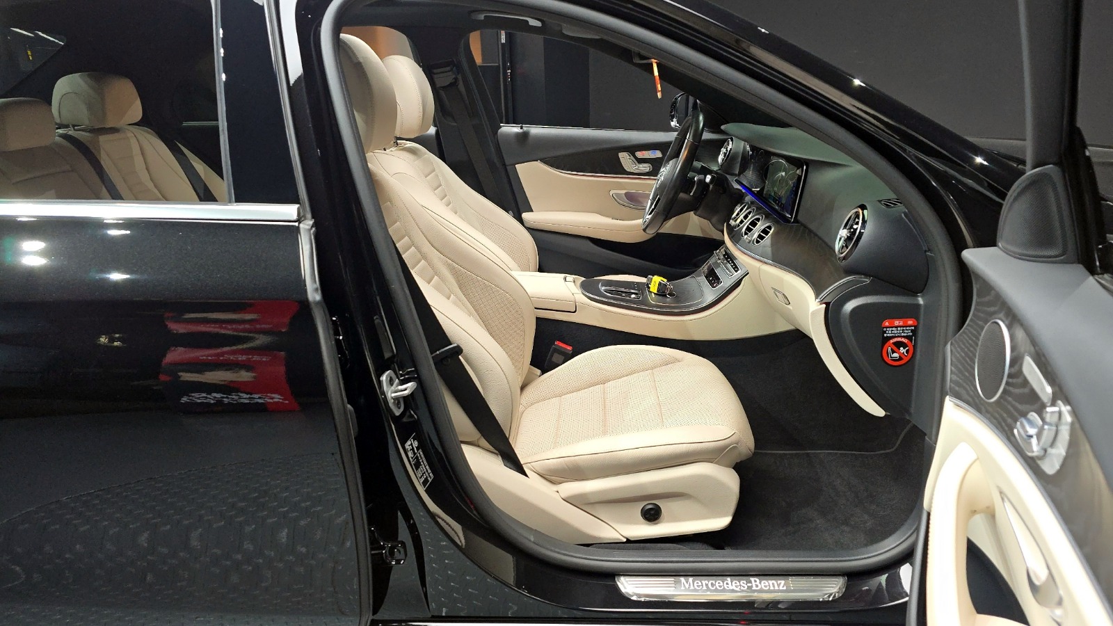 E250