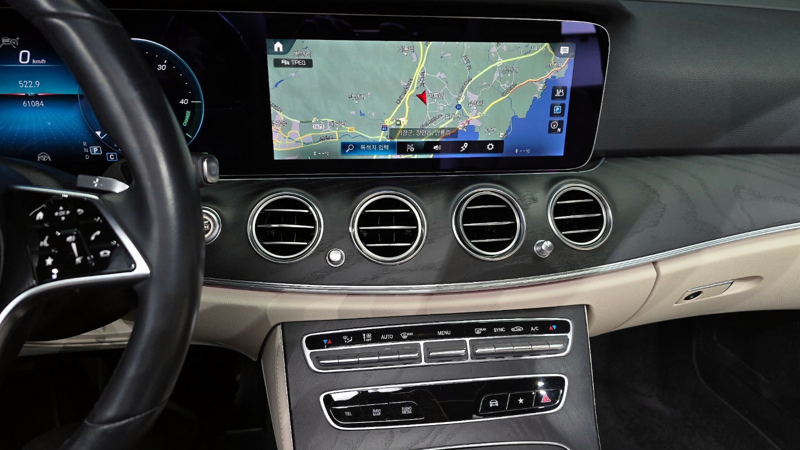 E250