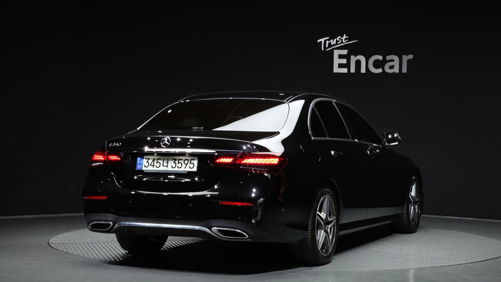 E250