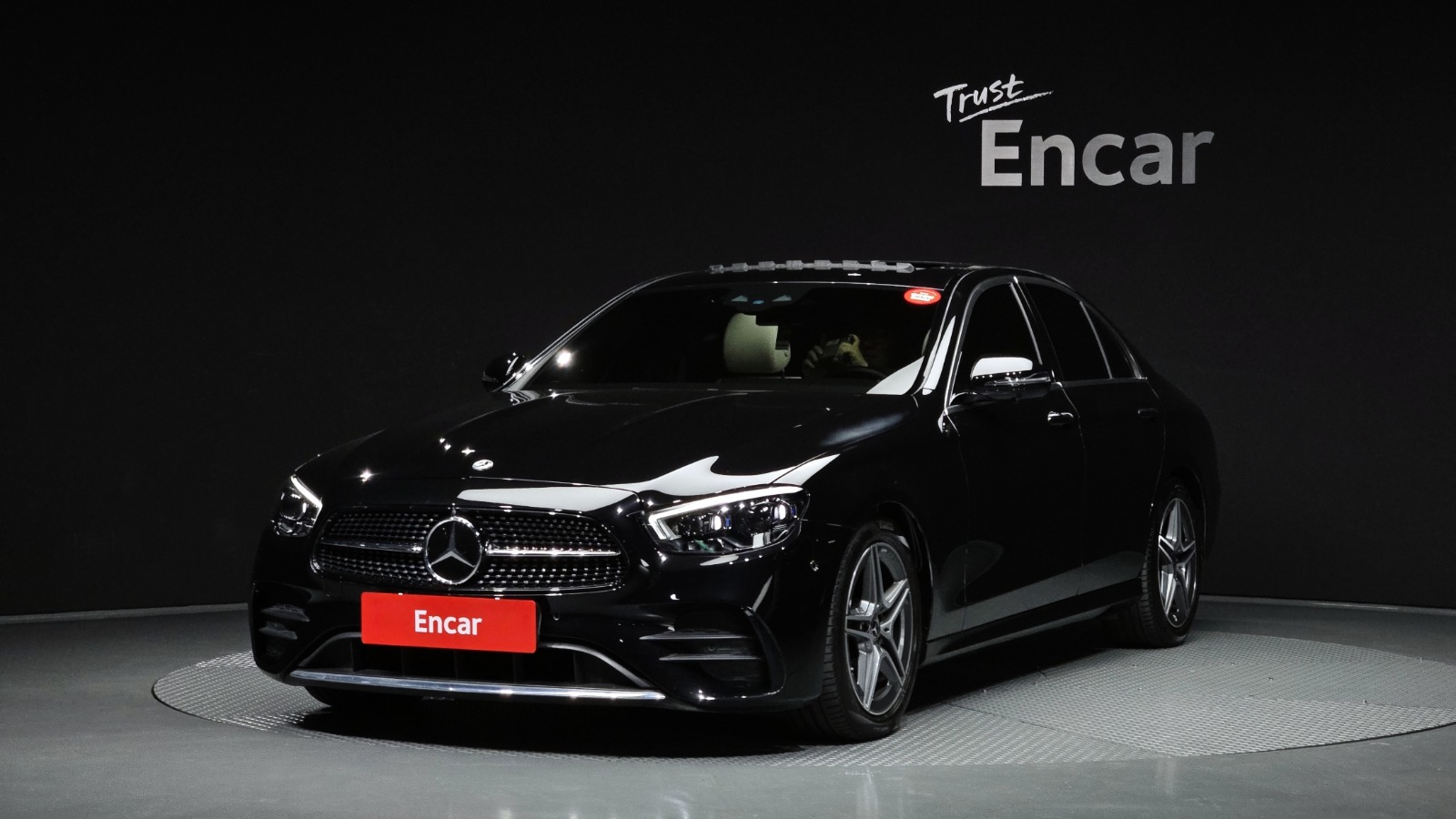 E250