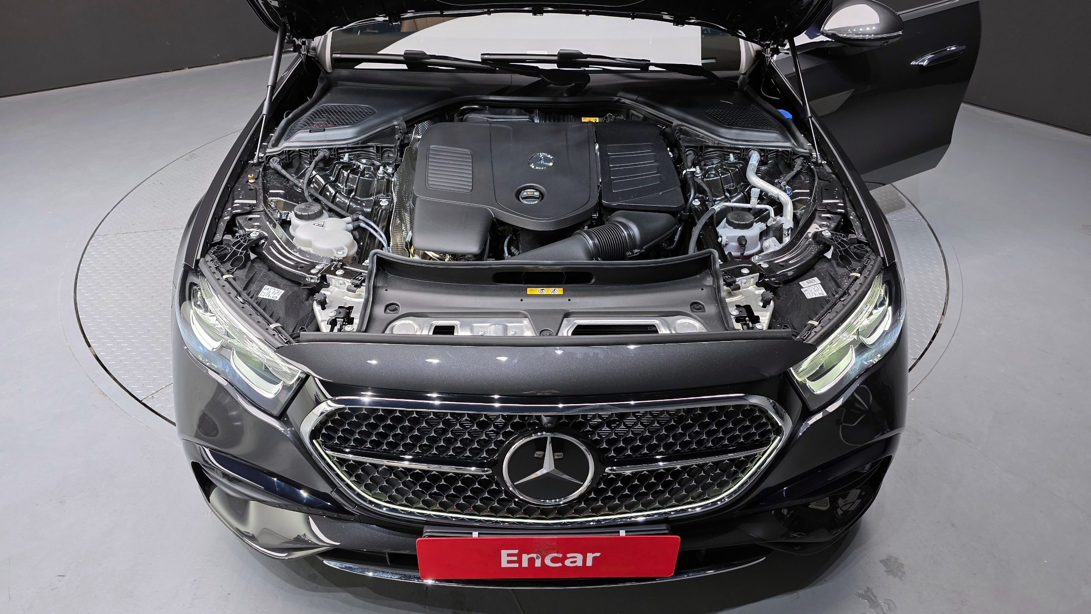 E200