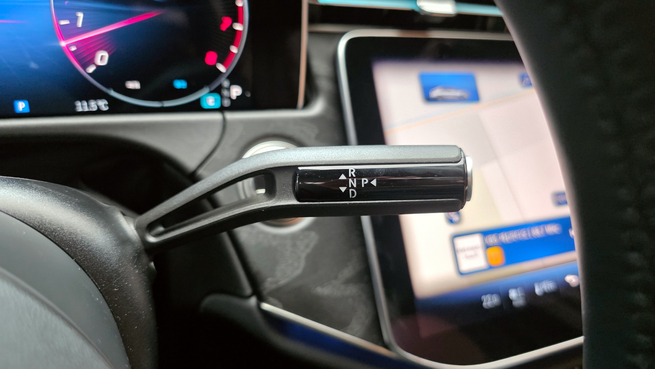 E200