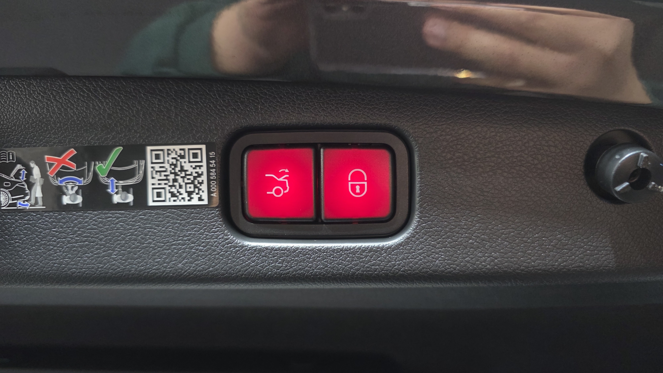 E200