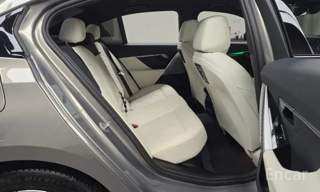 BMW 520i MKIT  