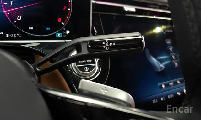 E300