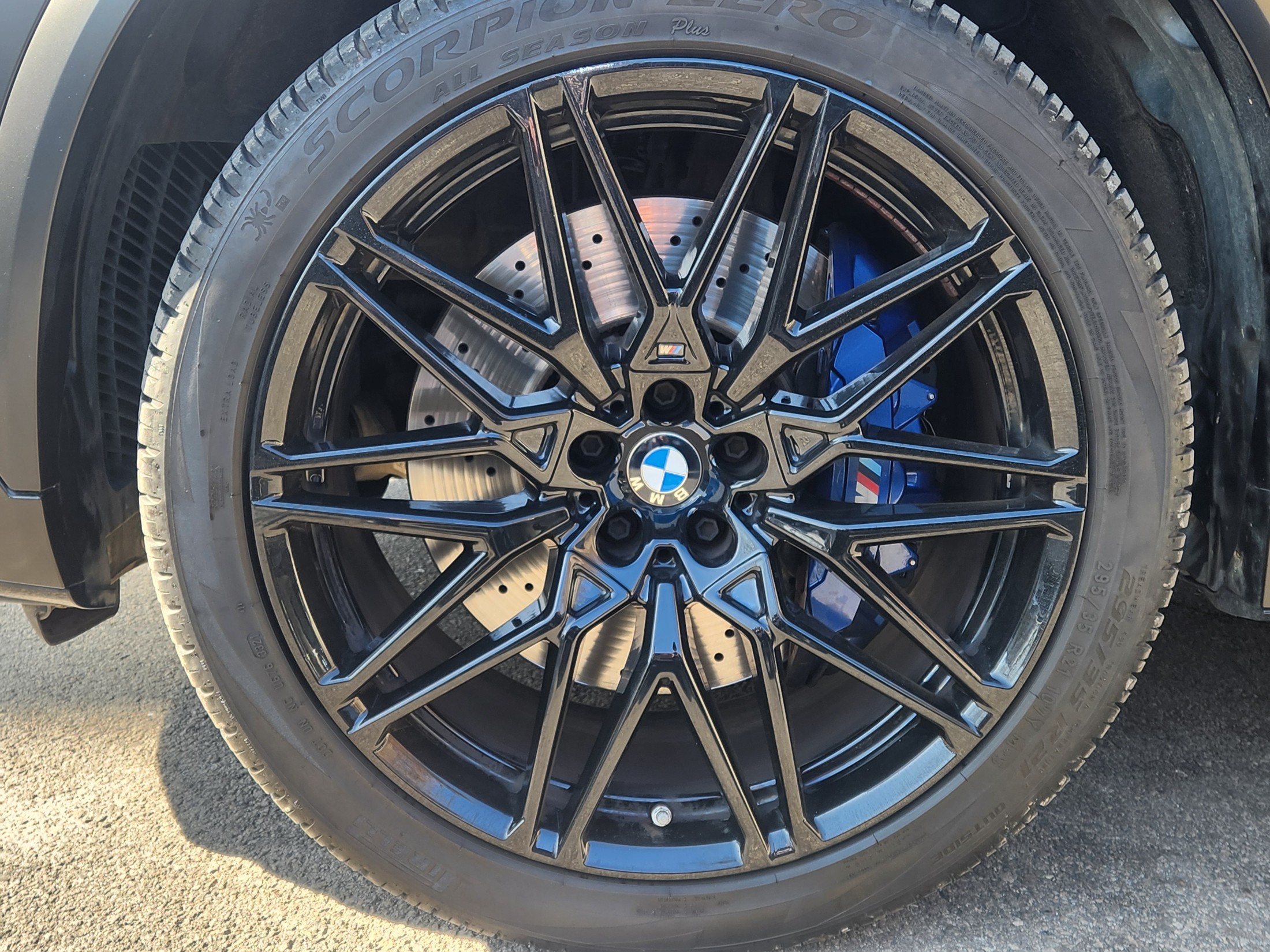 X6M