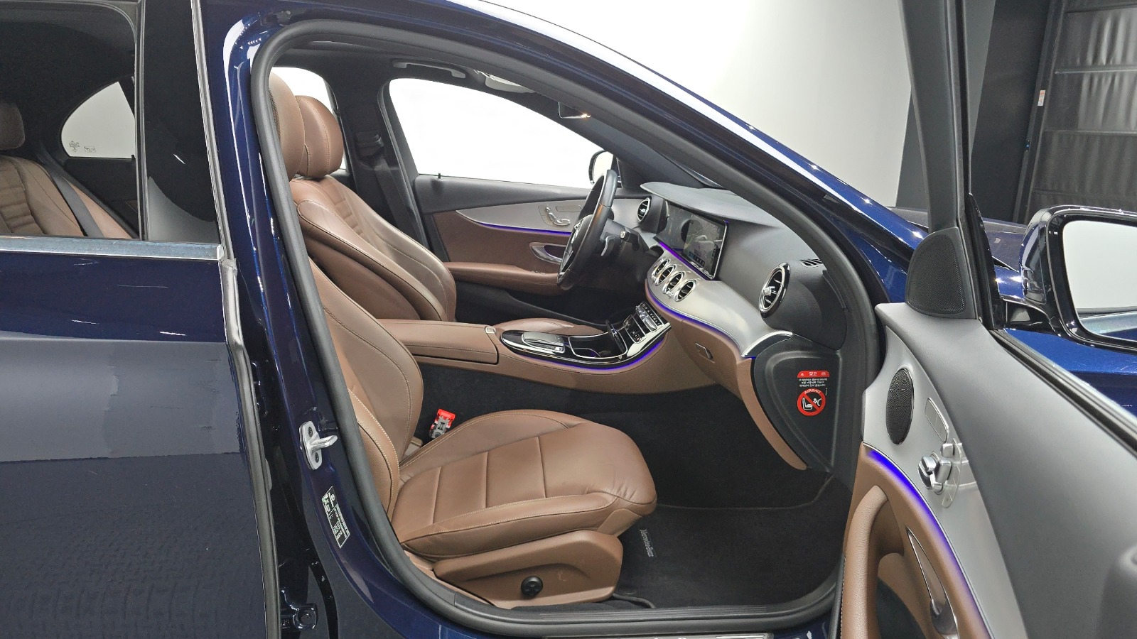E250