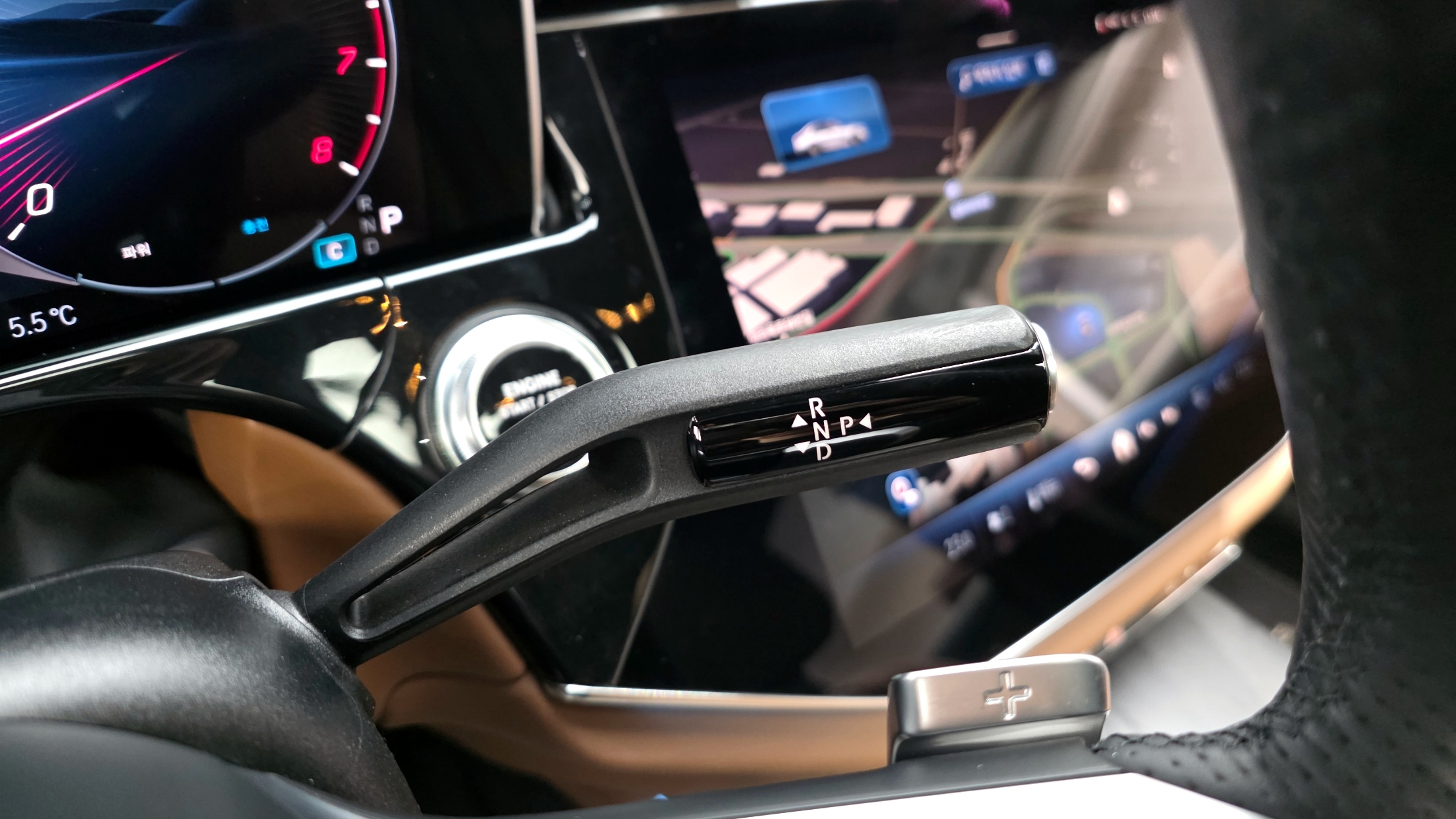 E300
