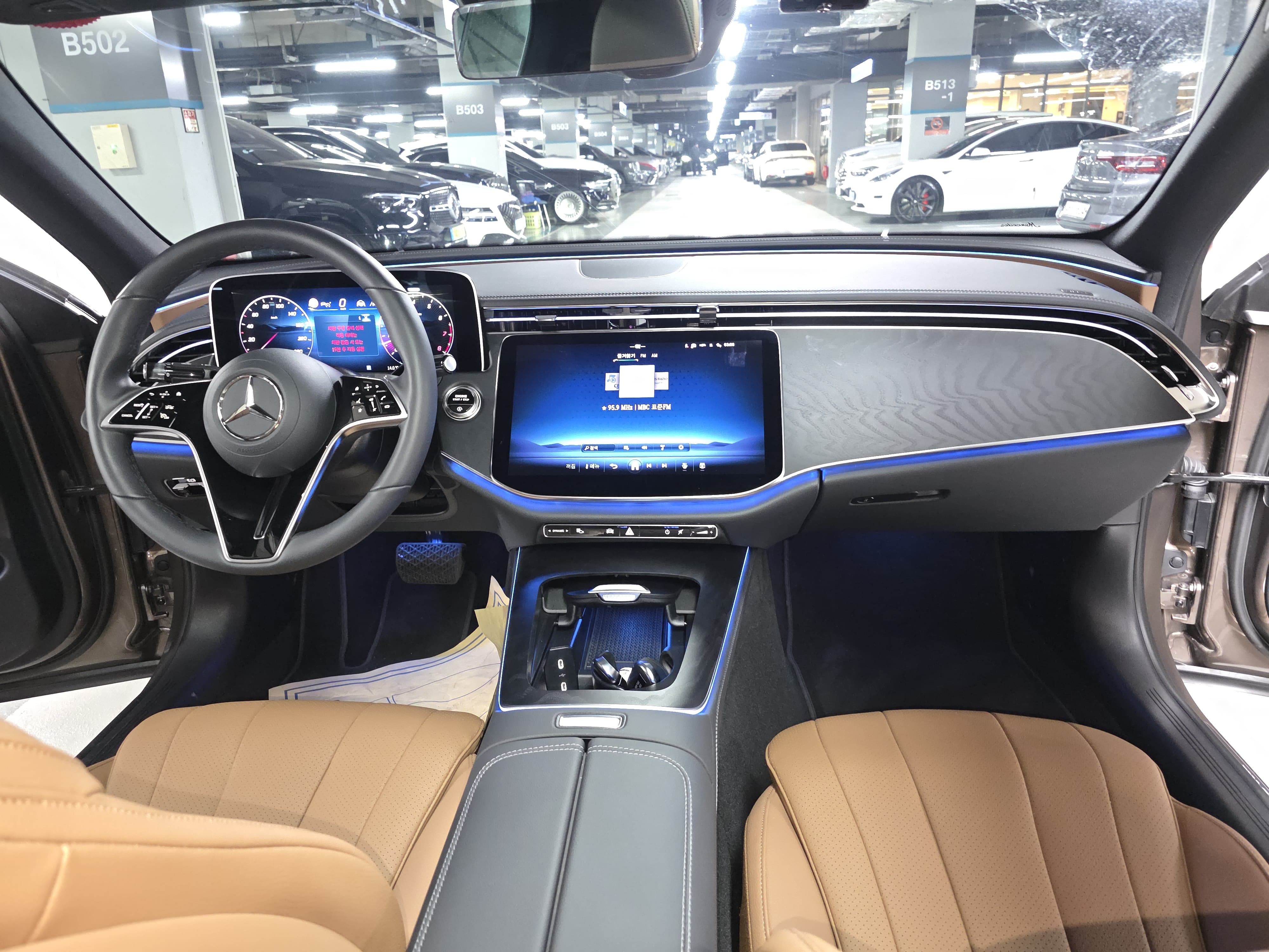E200