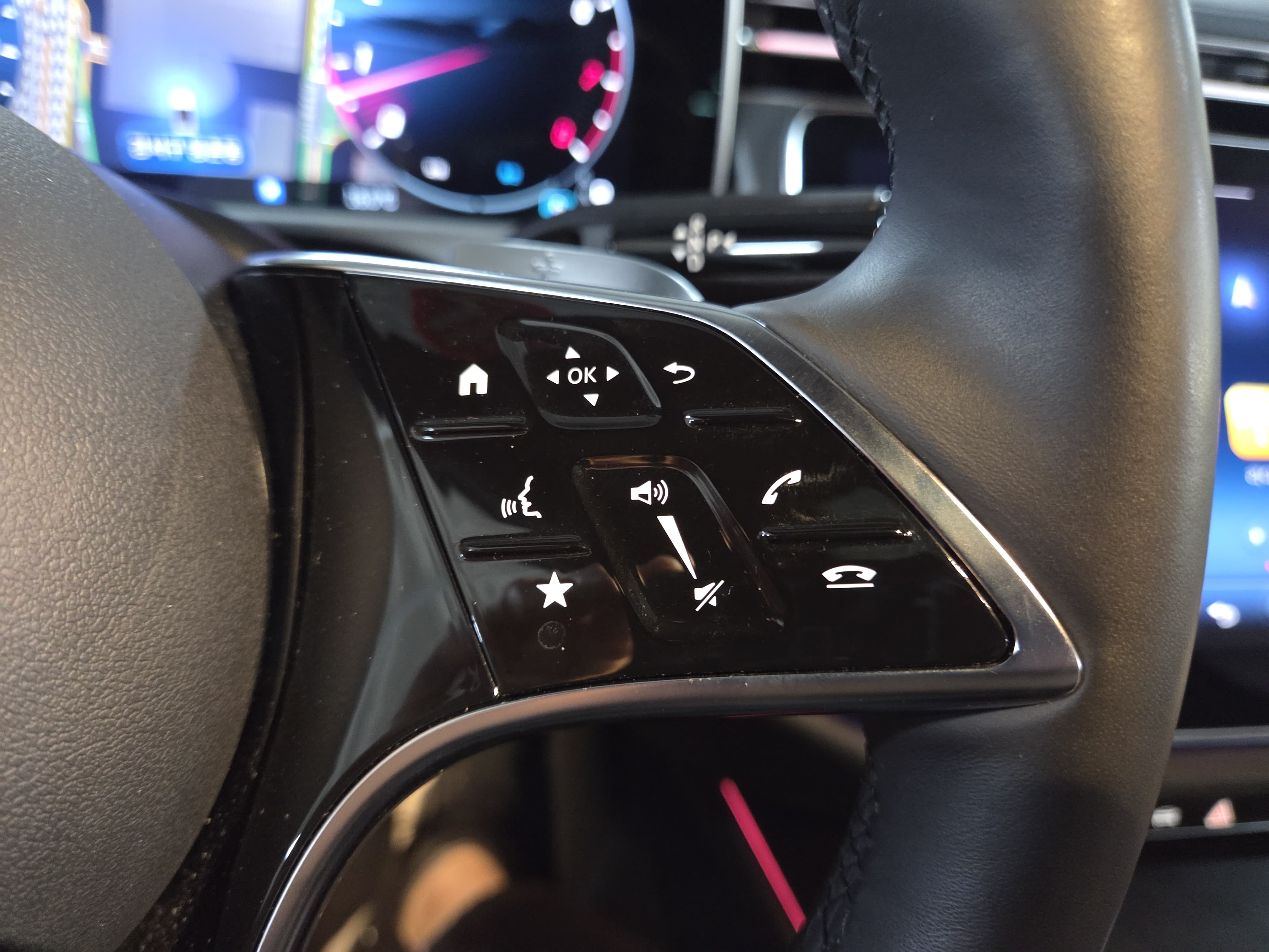 E200