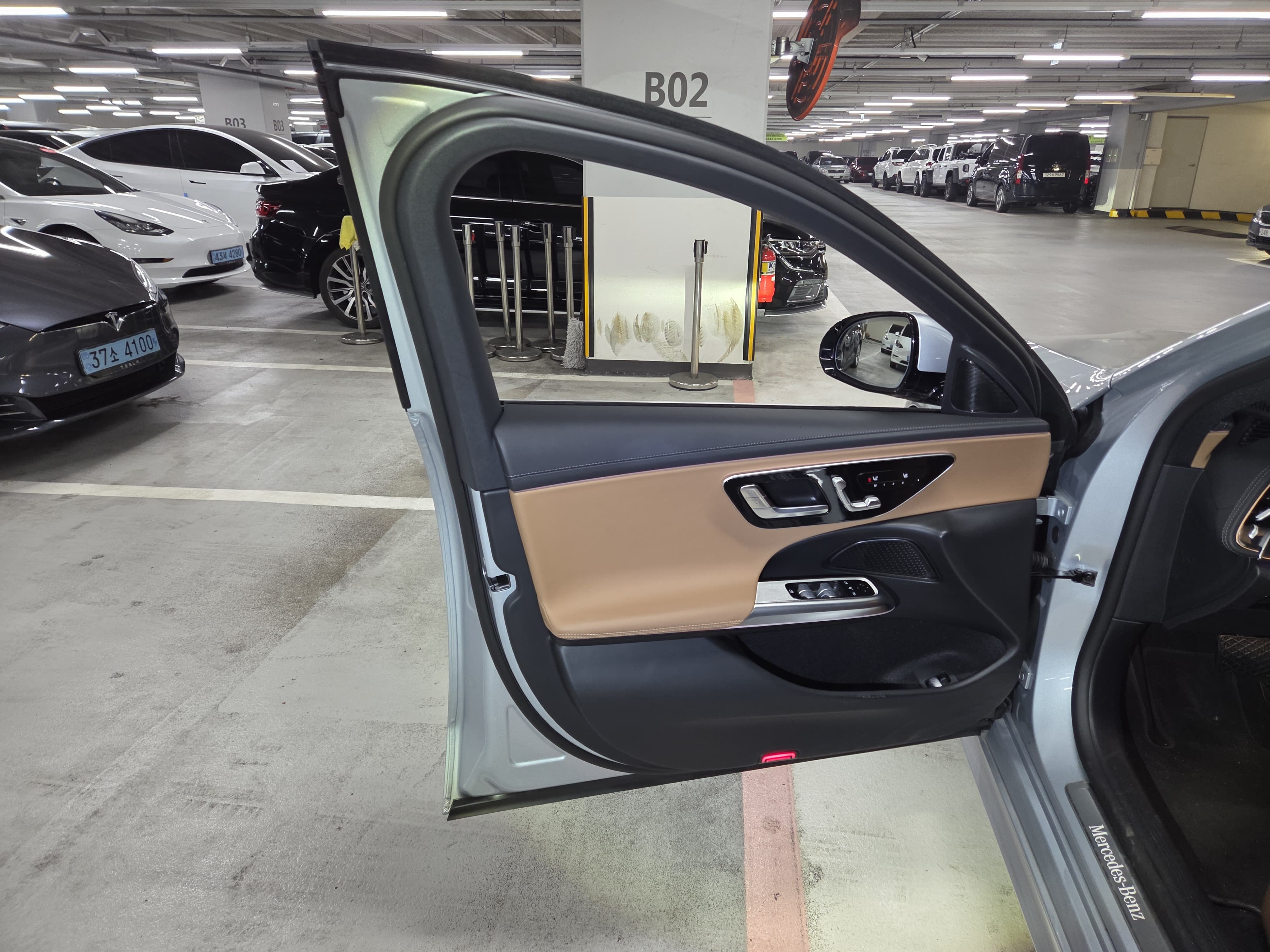 E200