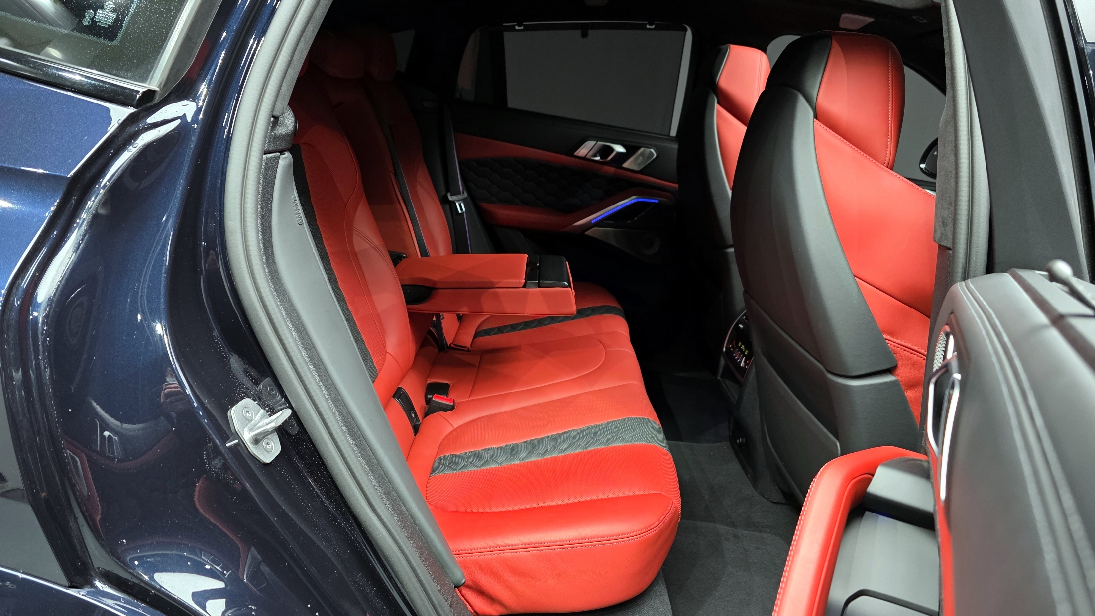 X6M	